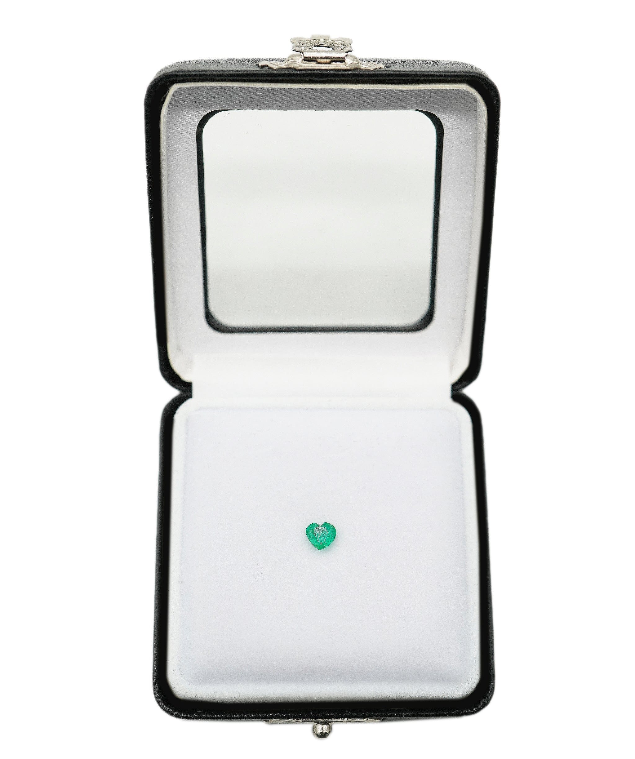 Brand Name Single loose heart-shaped emerald 0.31 carat AHL1086