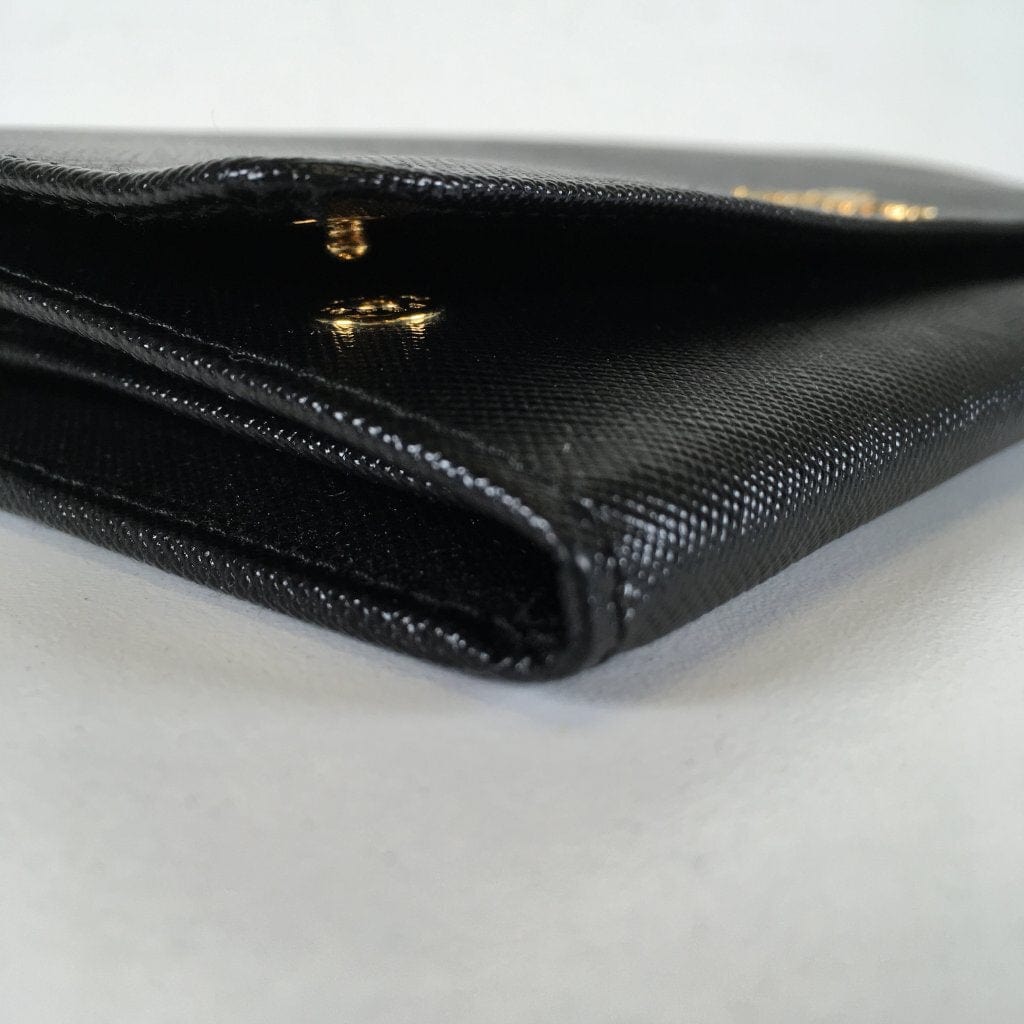 Calgary Prada Wallet On Chain (WOC)