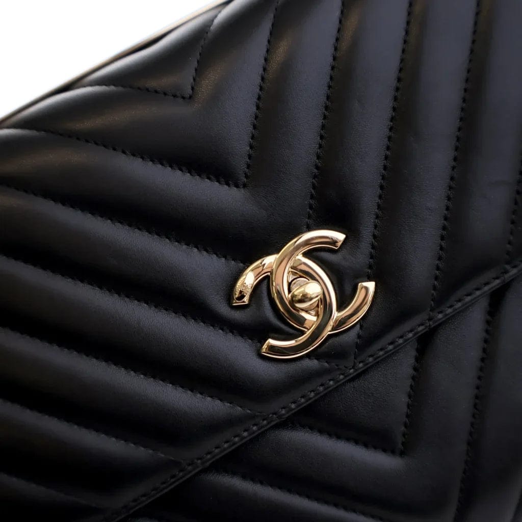 CANADA Chanel Trendy CC Black Lambskin