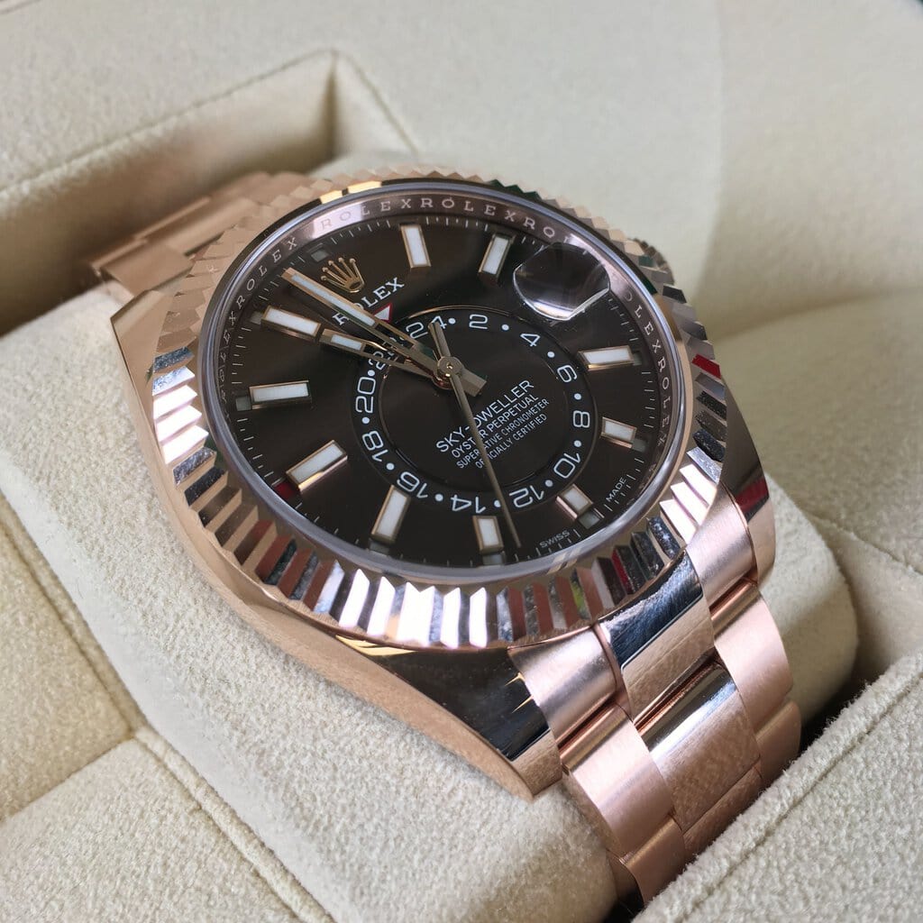 Canada Rolex Sky-Dweller Everose Gold