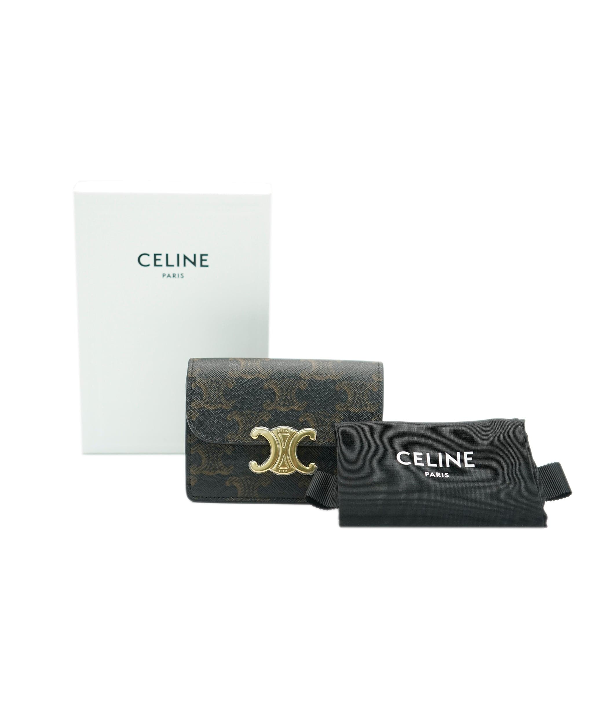 Celine Brand New Celine Triomphe cardholder with flap - UKL1461