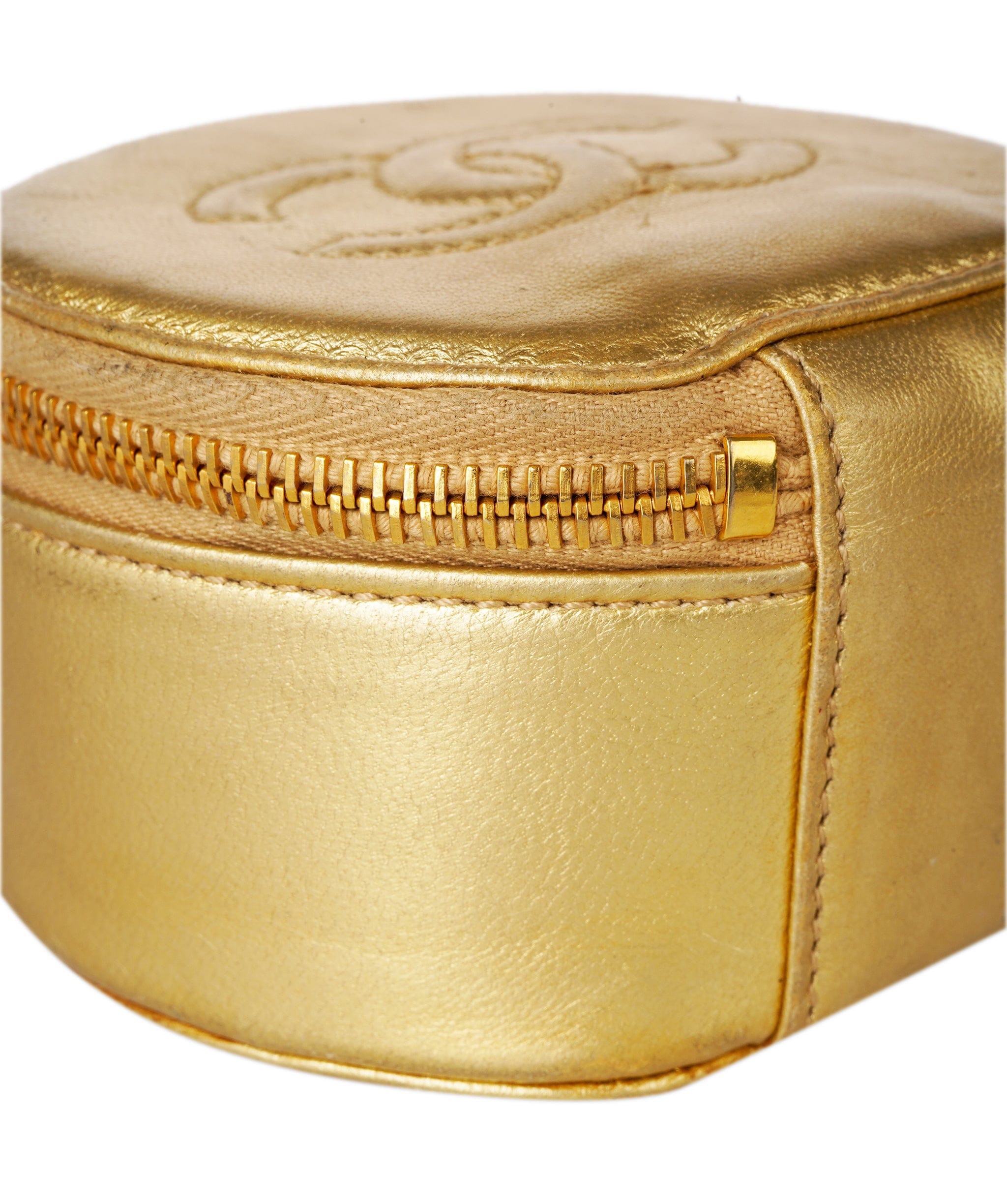 Chanel CHANEL Accessory Case Lamb Skin Gold CC Auth bs10787 DBXS1652