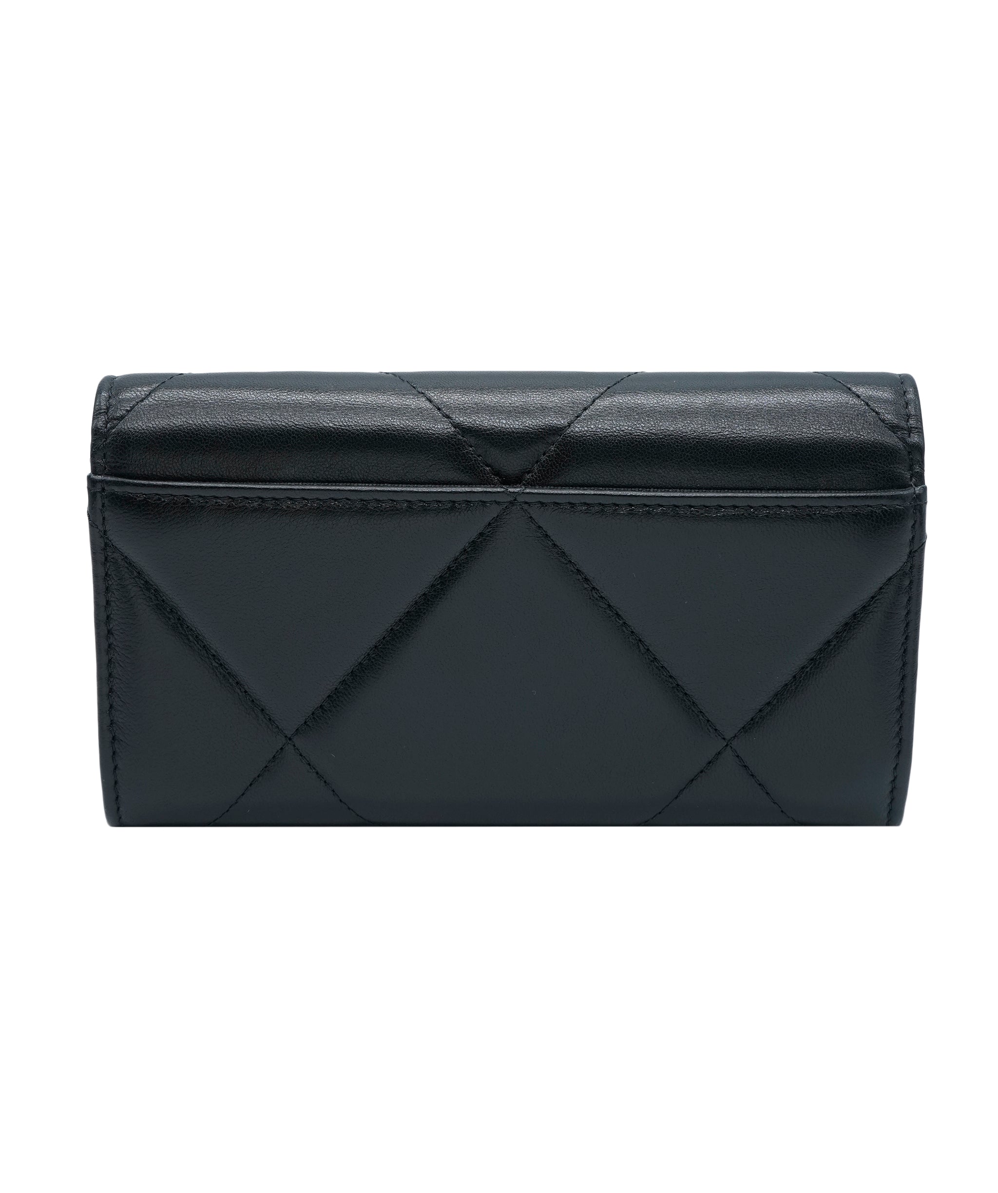 Chanel Chanel Black Quilted Lambskin Chanel 19 Flap Wallet ABC0887