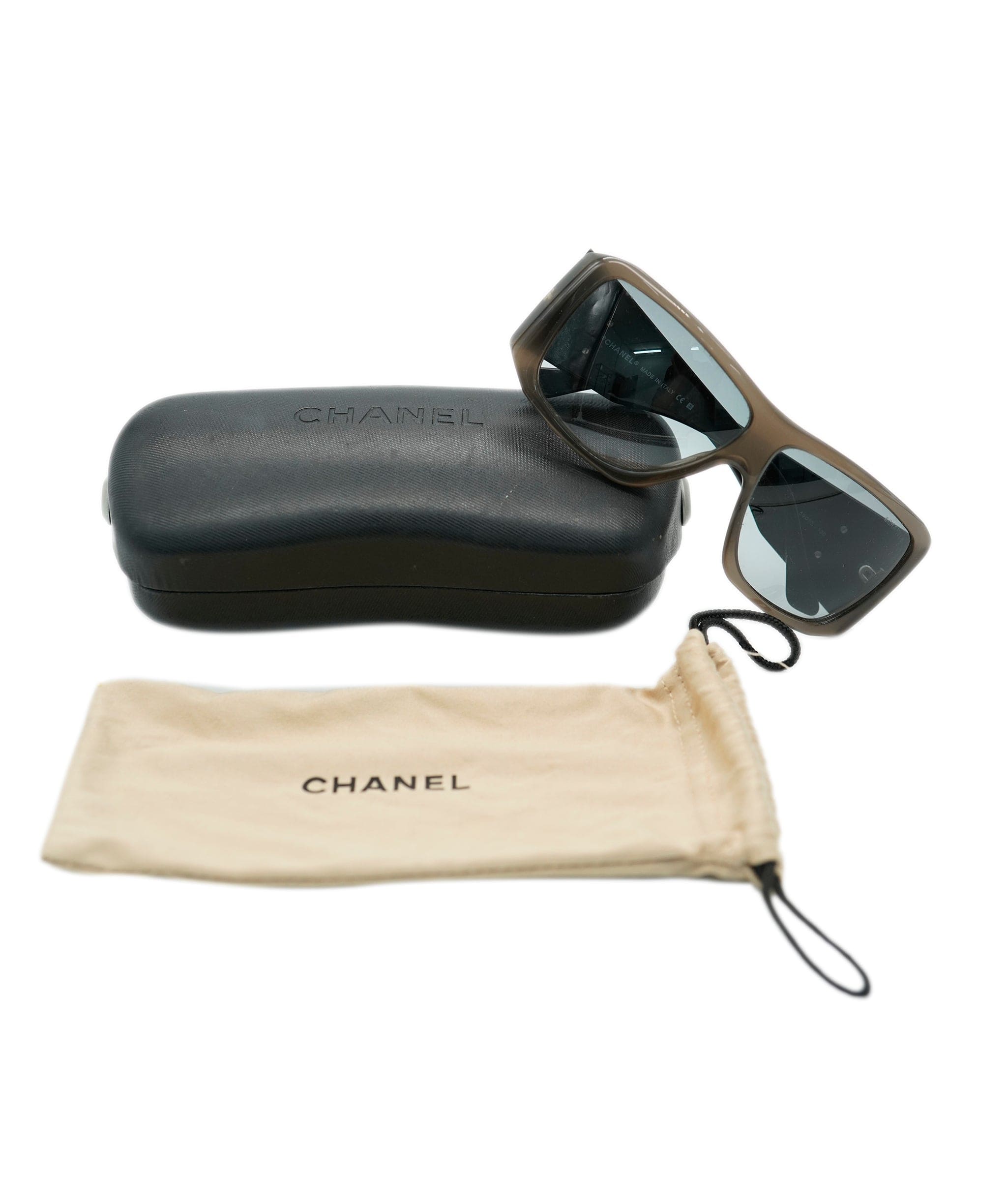 Chanel Chanel Logo Sunglasses in Brown/Black  ALL0715