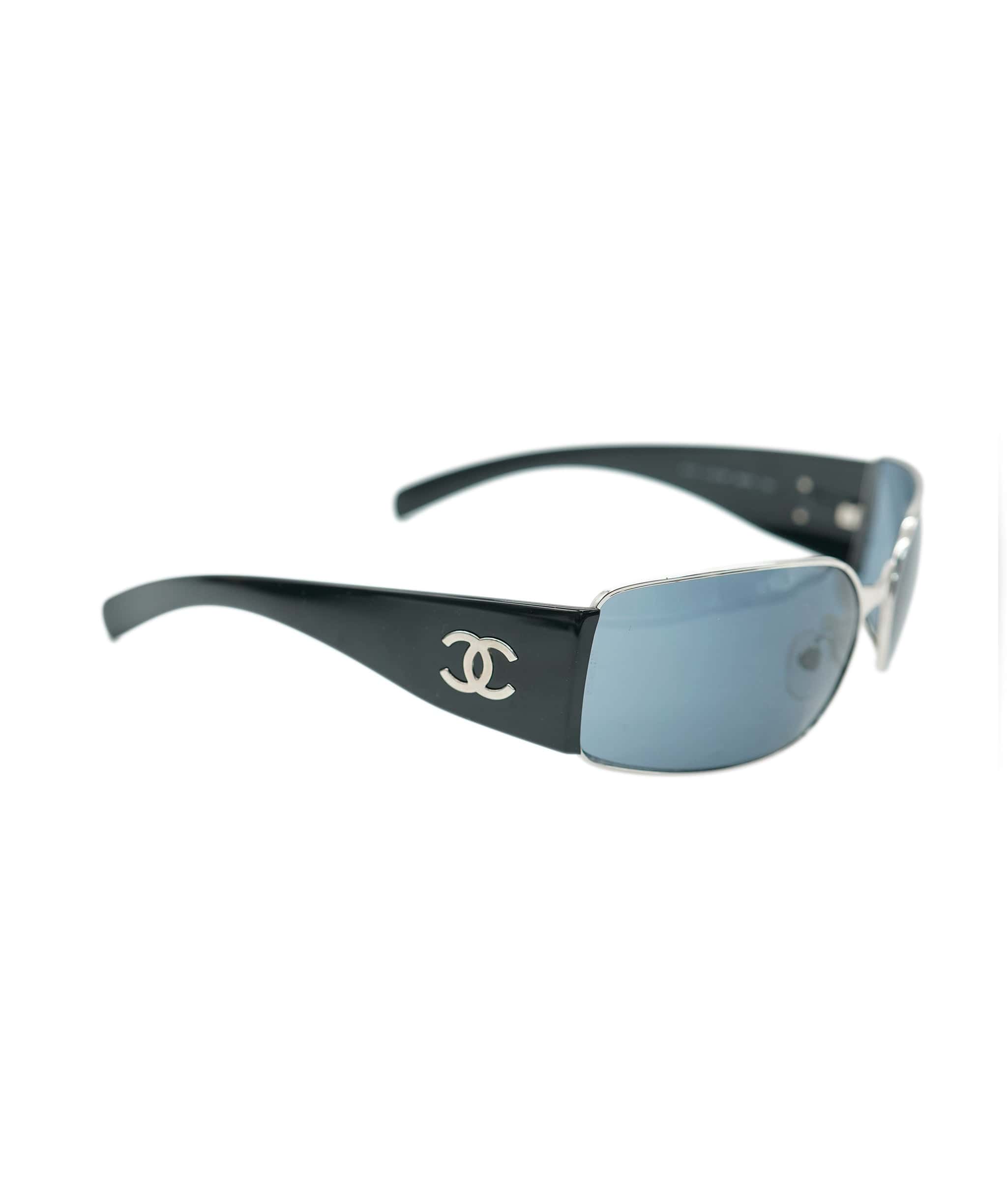 Chanel Chanel Logo Wraparound Sunglasses In Black  ALL0714