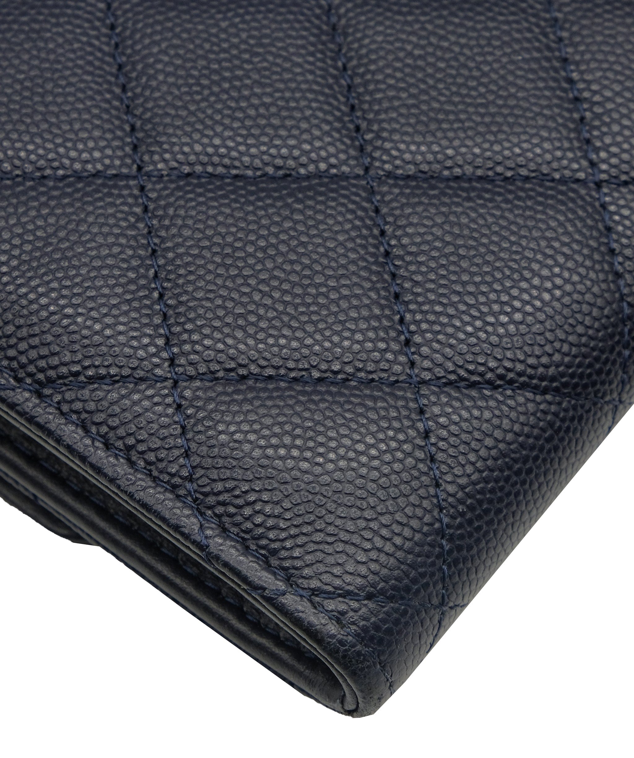 Chanel Chanel Matelasse Cruise Line Long Wallet Caviar Skin Navy CC Auth 29542A DXBS0329