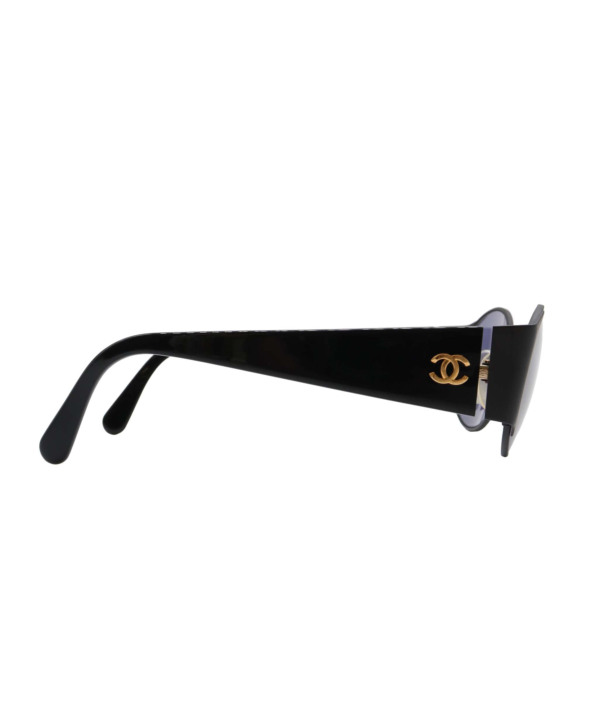 Chanel CHANEL SUNGLASSES BLACK 90250731 DXBS1301