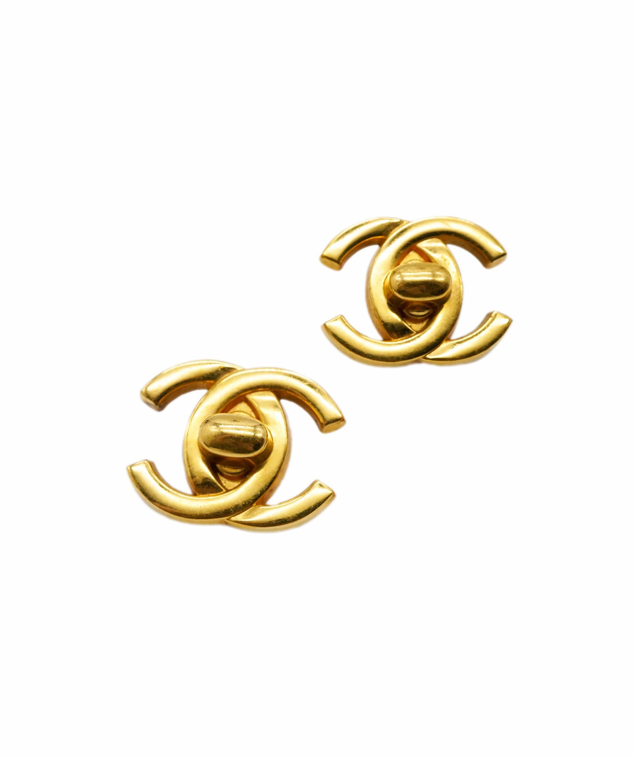 Chanel Chanel Turnlock Earrings 90207942 ASL10165