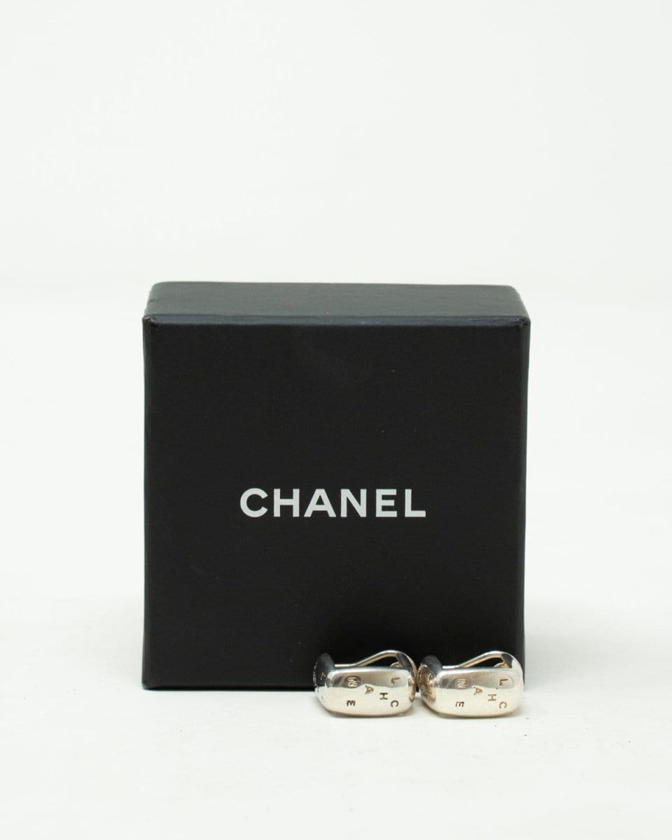 56. Lp x c Chanel Square Clip on Earrings Sterling Silver RJL1332