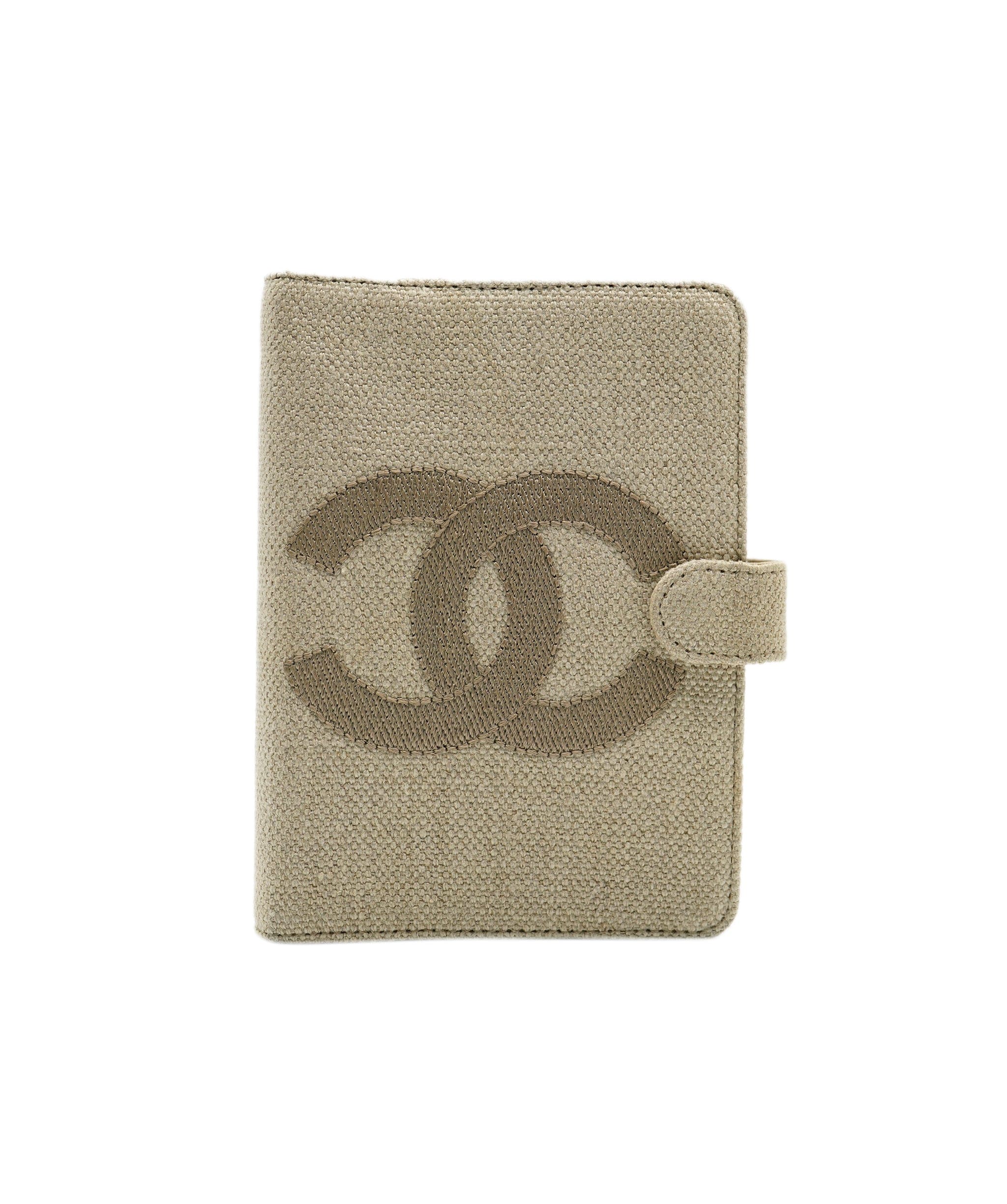 Chanel Chanel 1997 Diary Cover Beige ASL9238