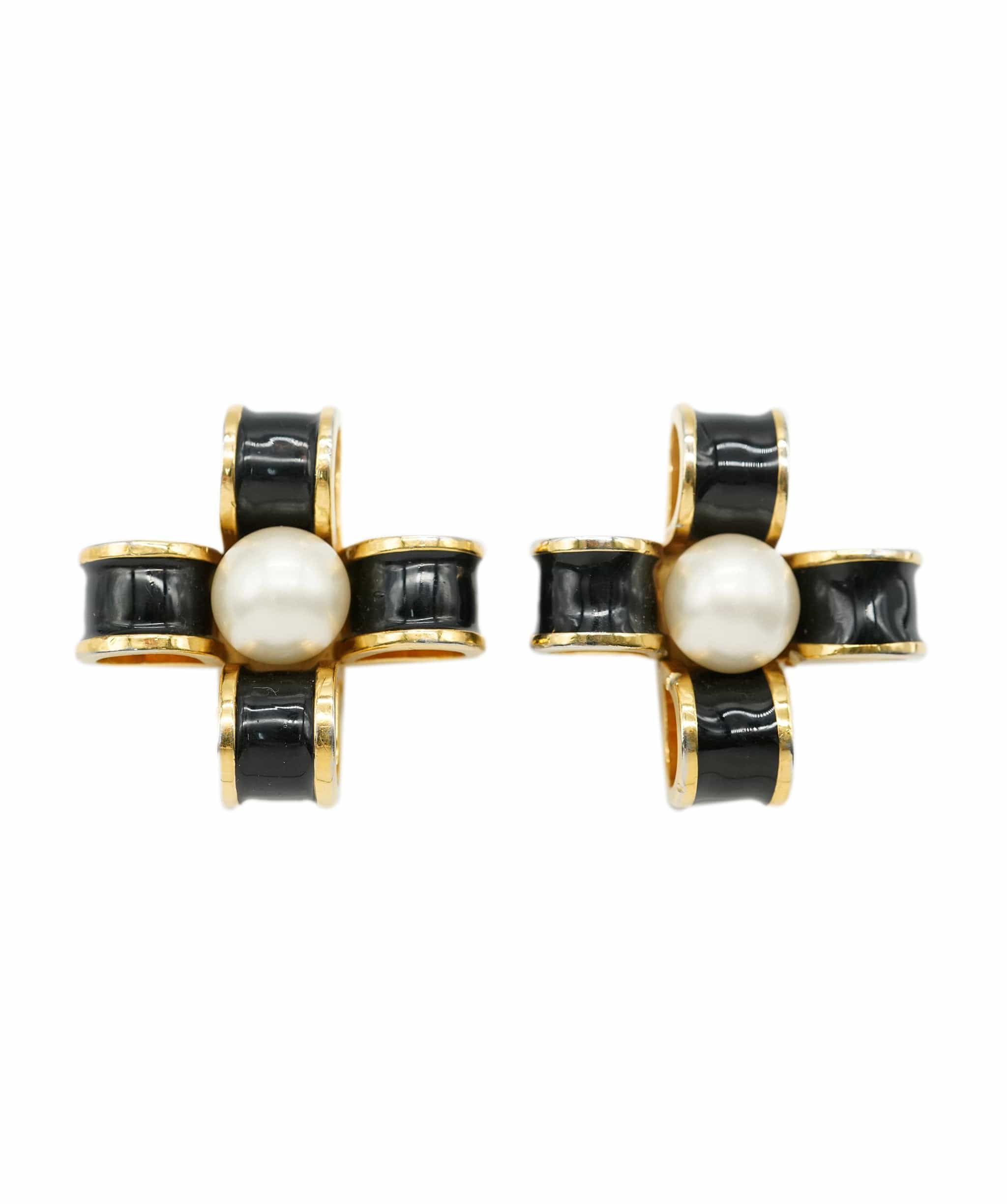 Chanel Chanel Bow annd Pearl Earrings ASC1247