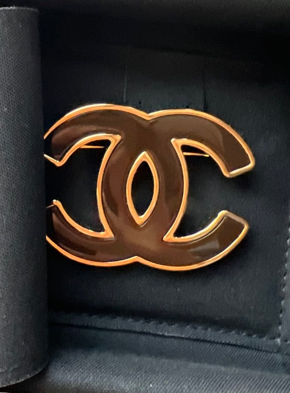 Chanel Chanel Brown Gold Brooch UKL1285