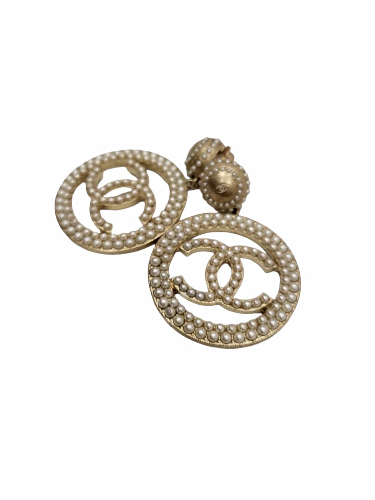 Chanel Chanel CC Drop Pearl LGHW Clip-On Earrings SKC1492