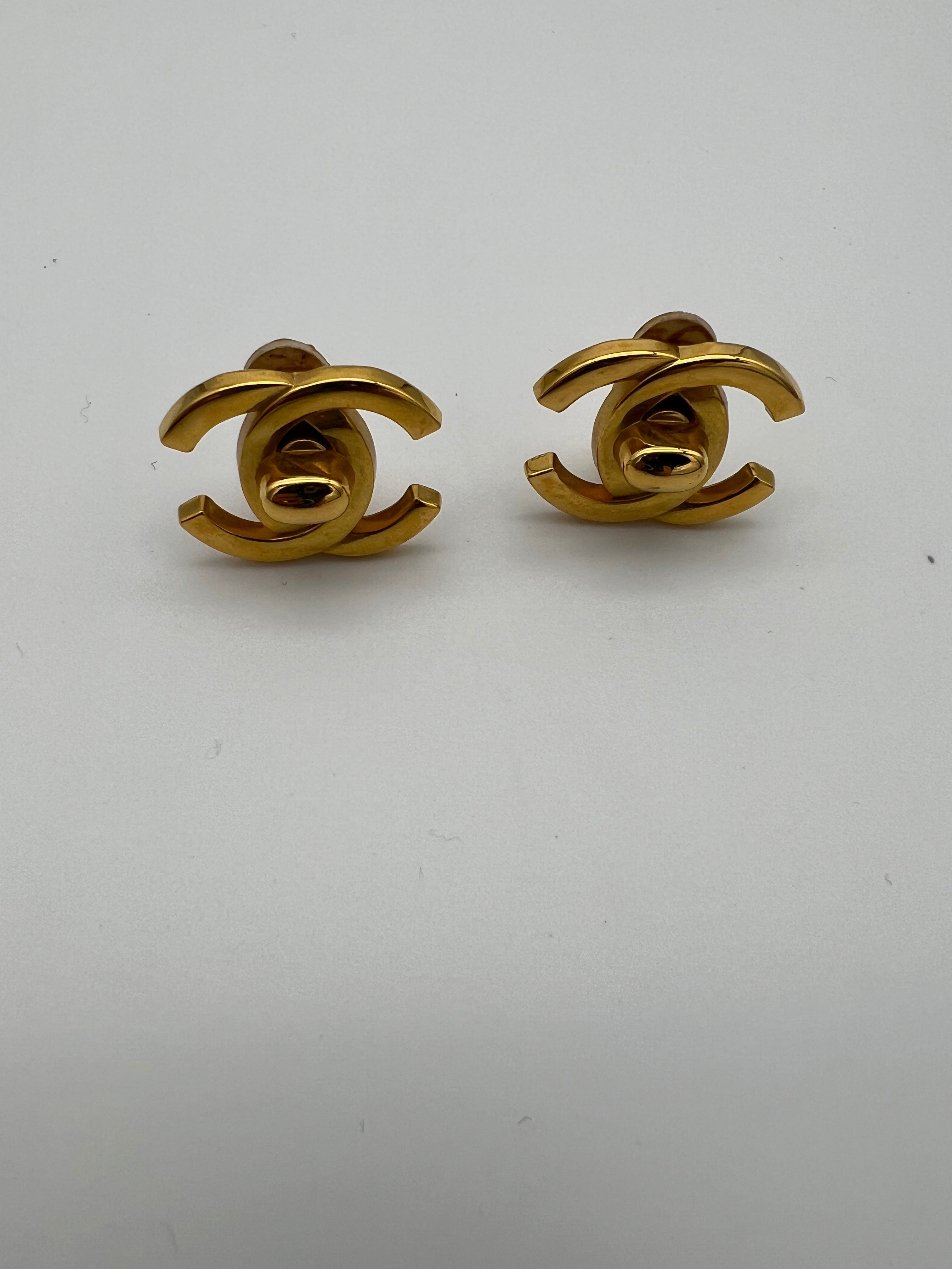 Chanel Chanel CC Turnlock Earrings ASL4051