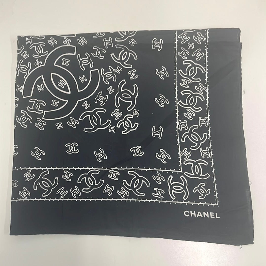 Chanel chanel cotton bandanas 1 ASL8587