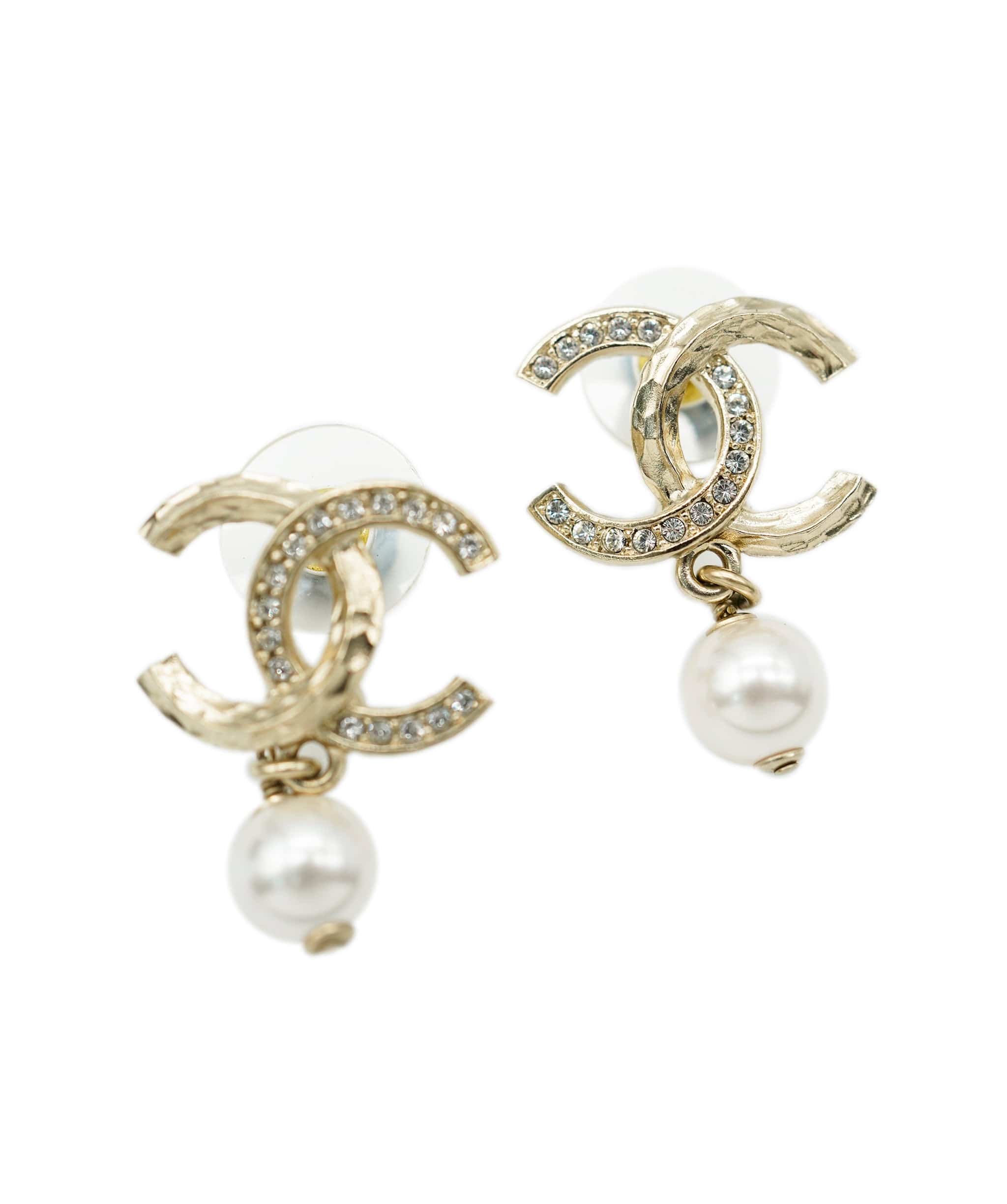 Chanel Chanel diamonte drop earrings with pearl ALC0568