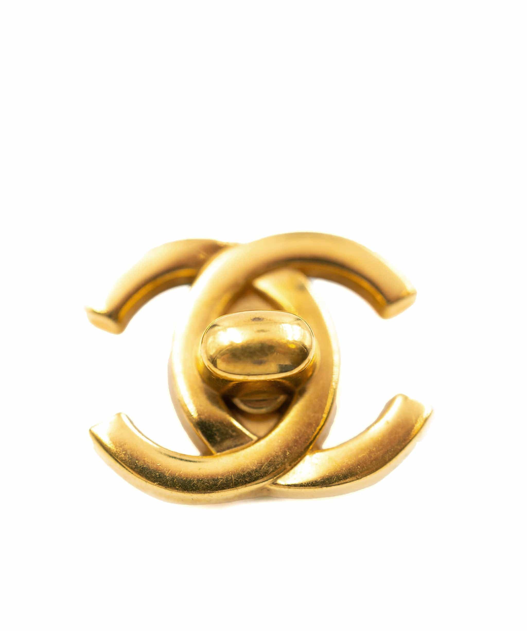 Chanel Chanel gold CC turnlocks  - AJC0282