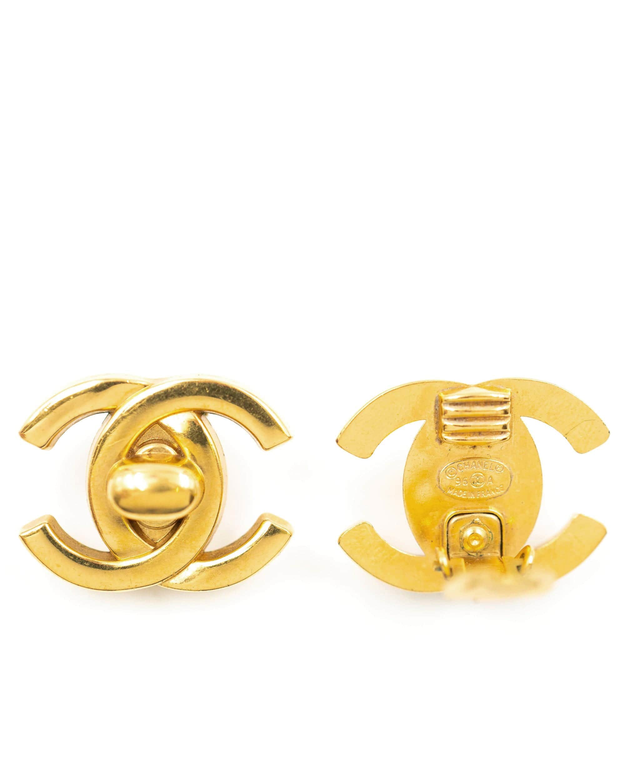 Chanel Chanel gold CC turnlocks  - AJC0282