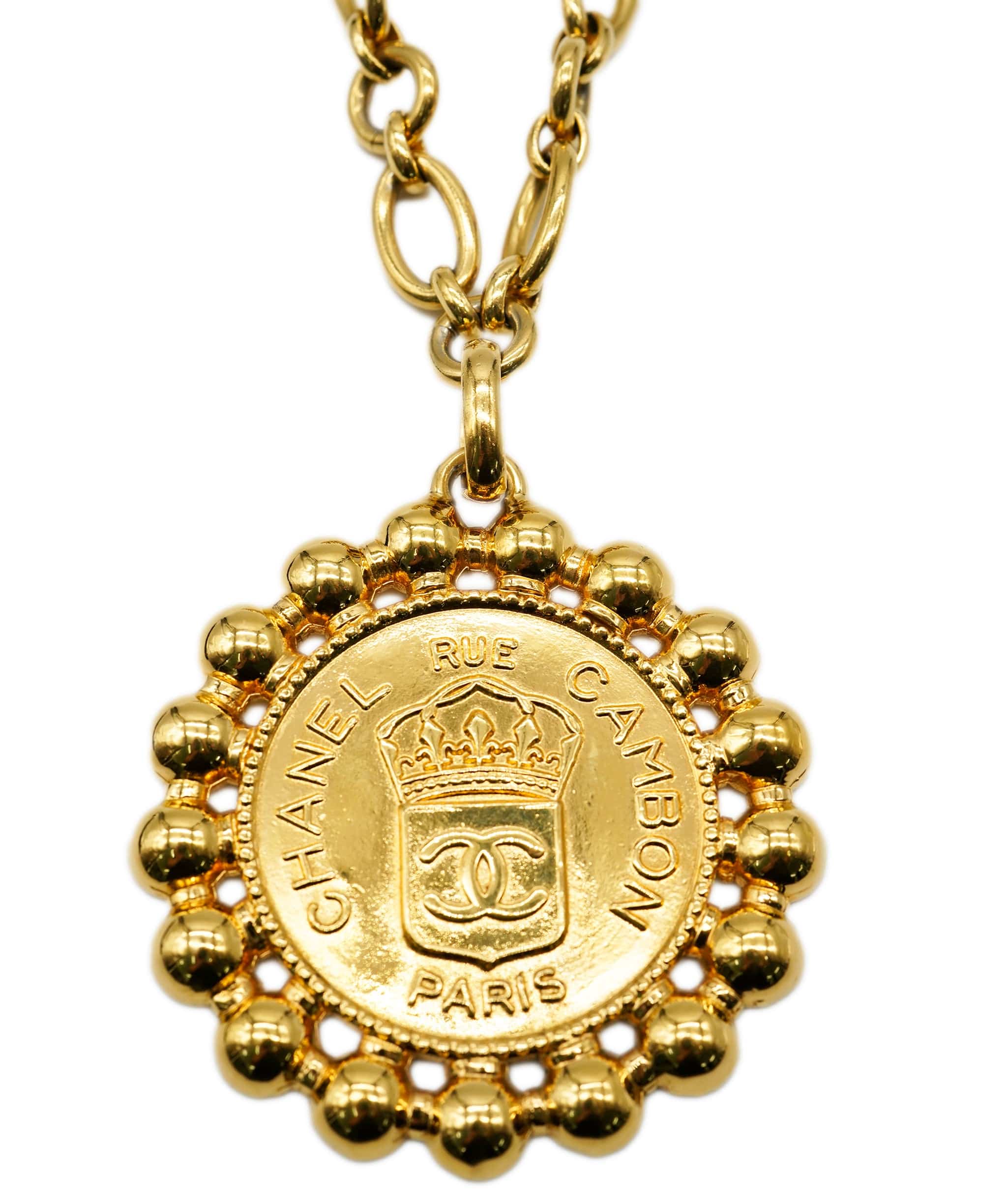 Chanel Chanel large coin medallion necklace - AJC0411