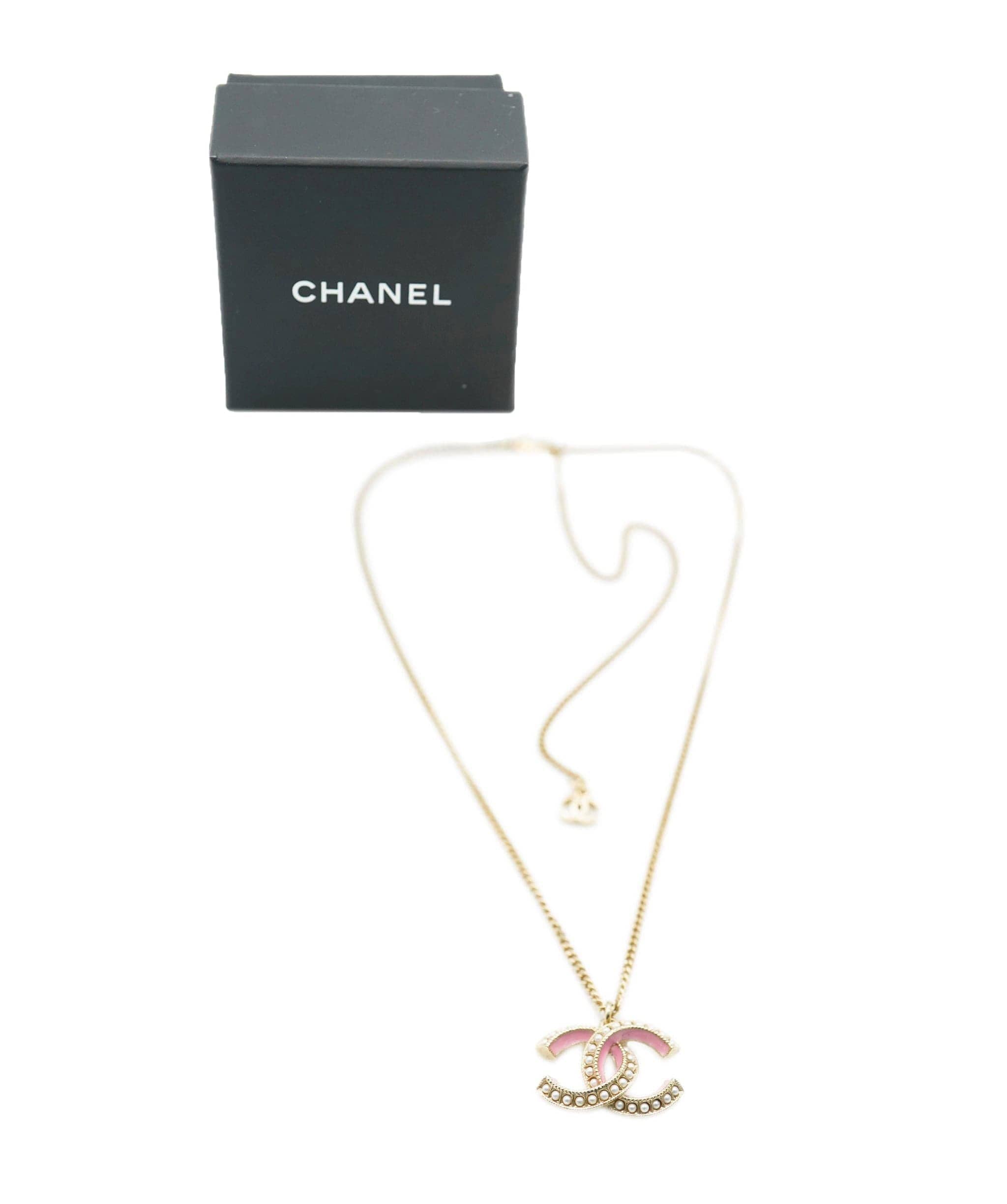 Chanel Chanel necklace ALC0575