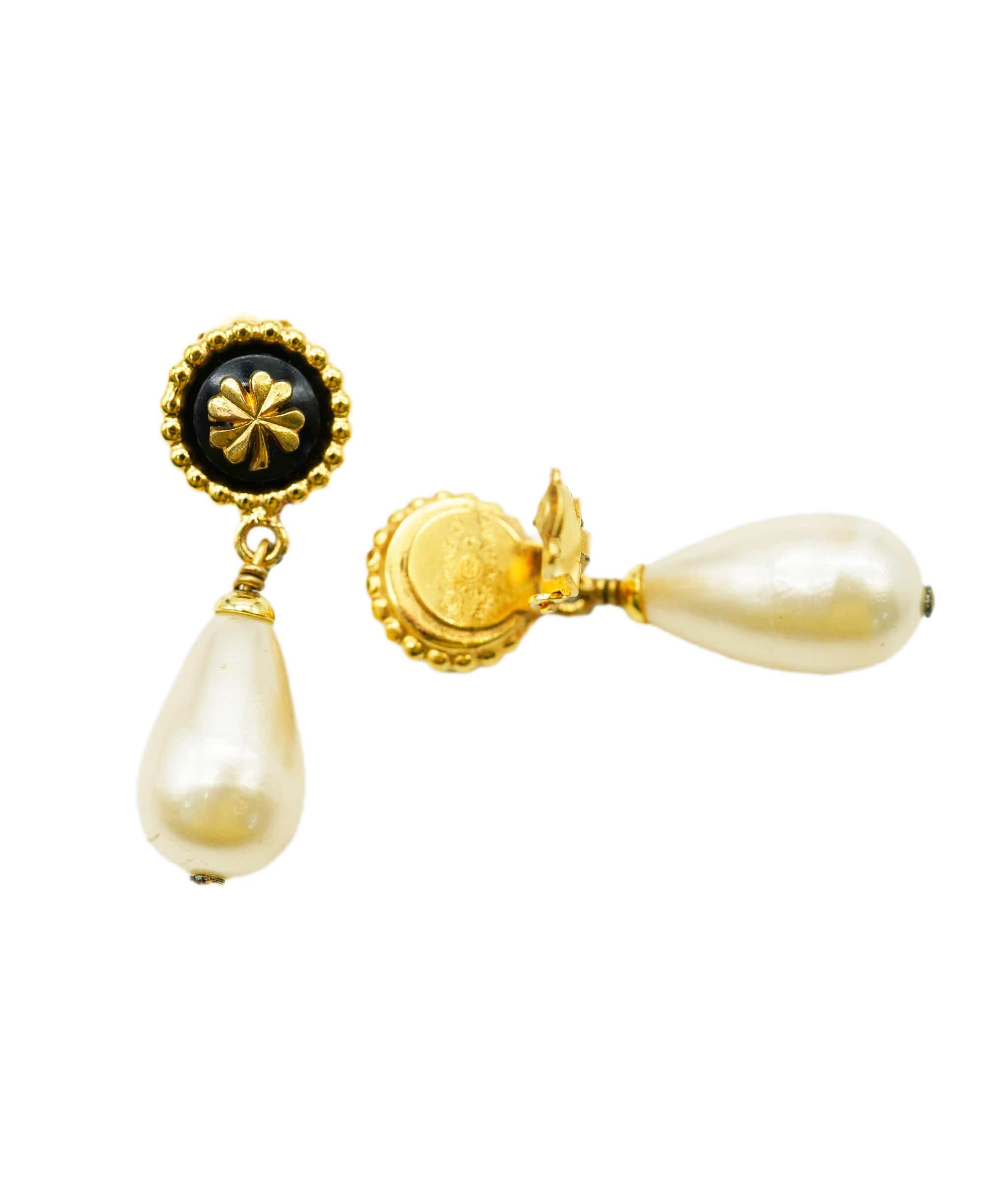 Chanel Chanel Pearl Clip on Earrings ASL2682