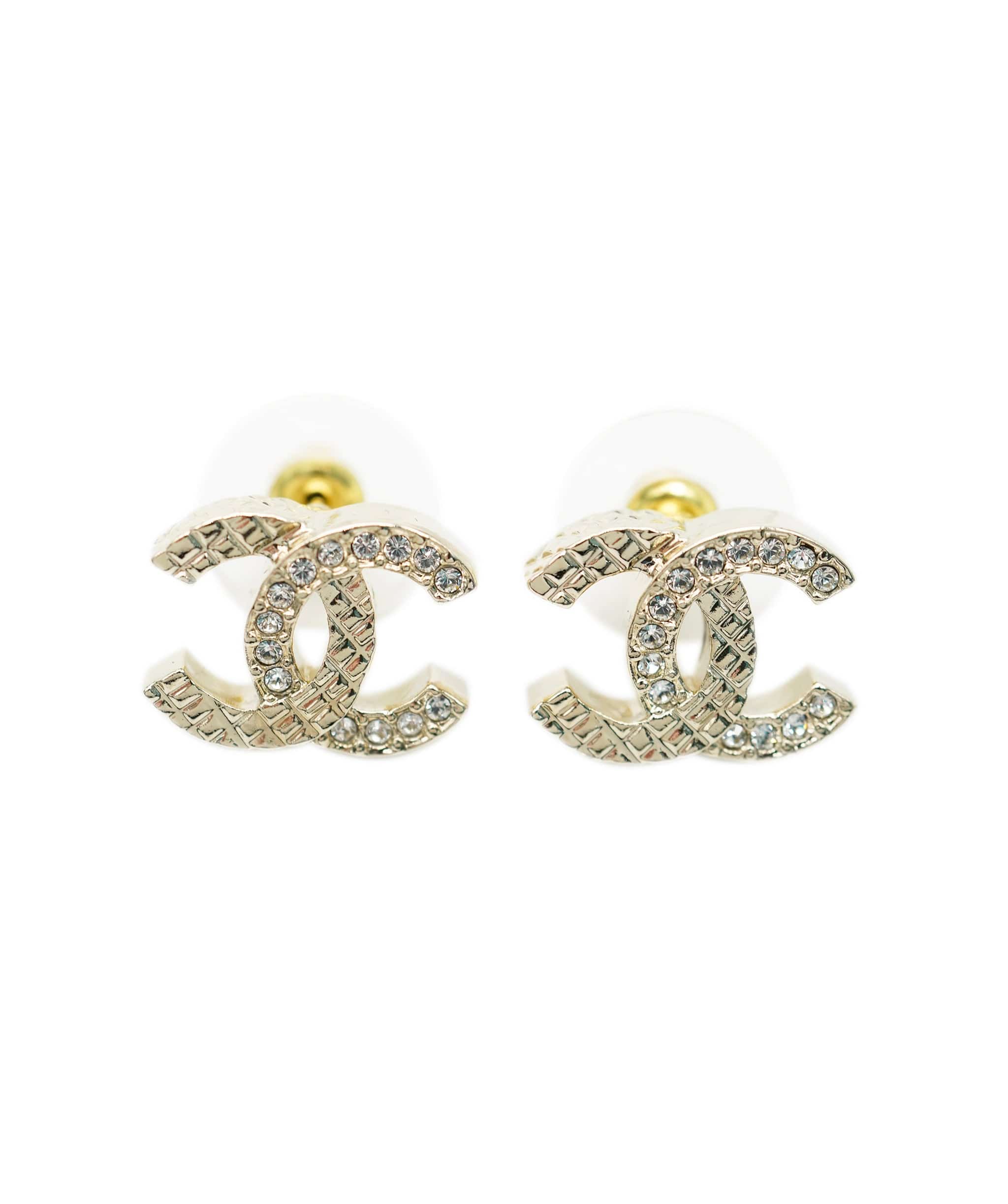 Chanel chanel silver diamonte/quilted details cc studds ASL9335