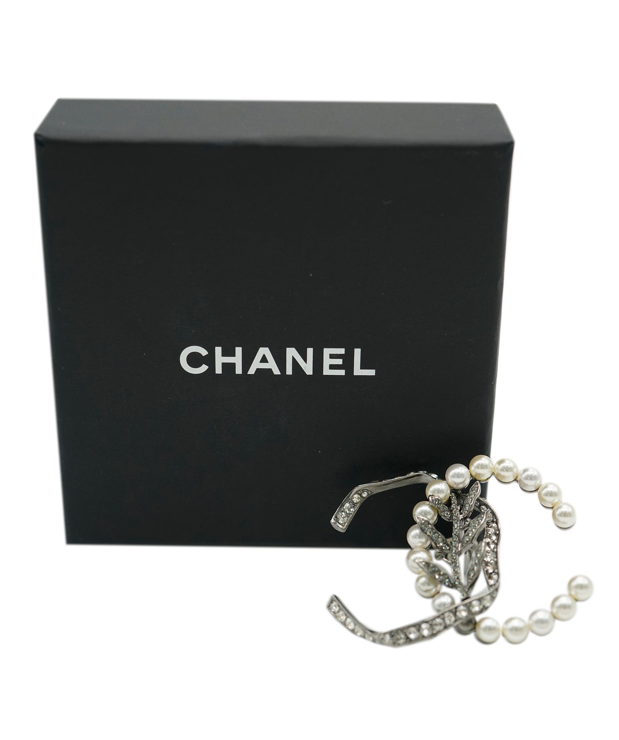 Chanel Chanel single earring ALC0553