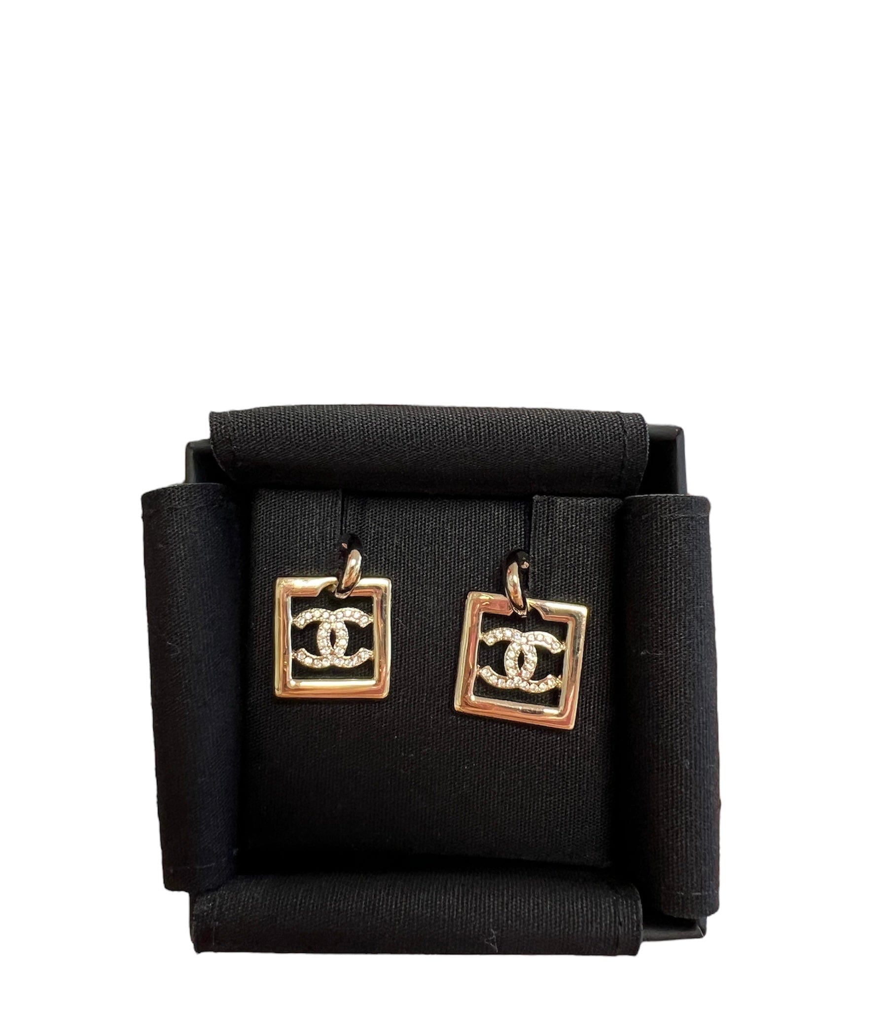 Chanel Chanel square CC drop earrings AJC0264