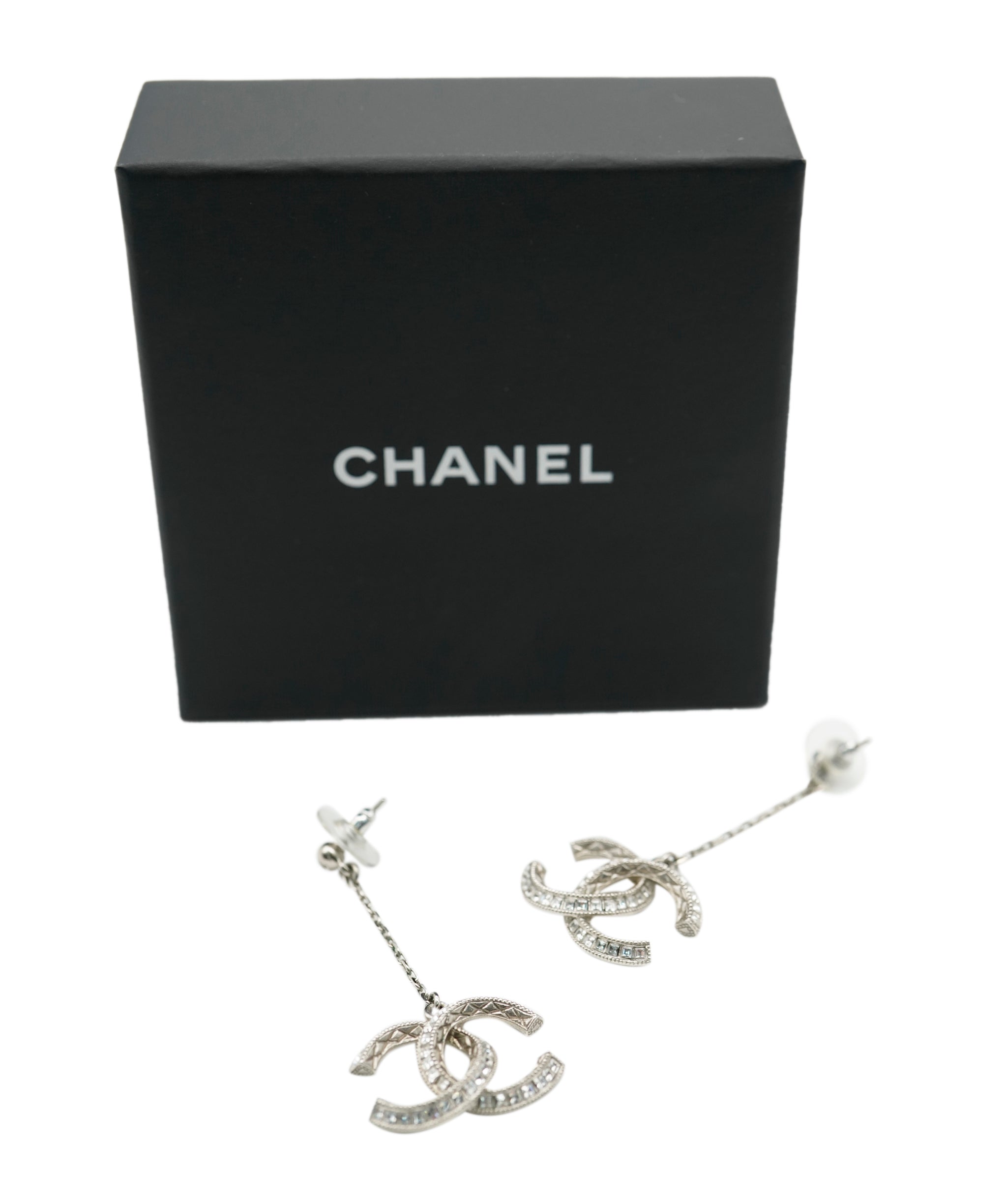 Chanel Chanel Timeless Strass and Silver Metal CC Earrings  ALC0848