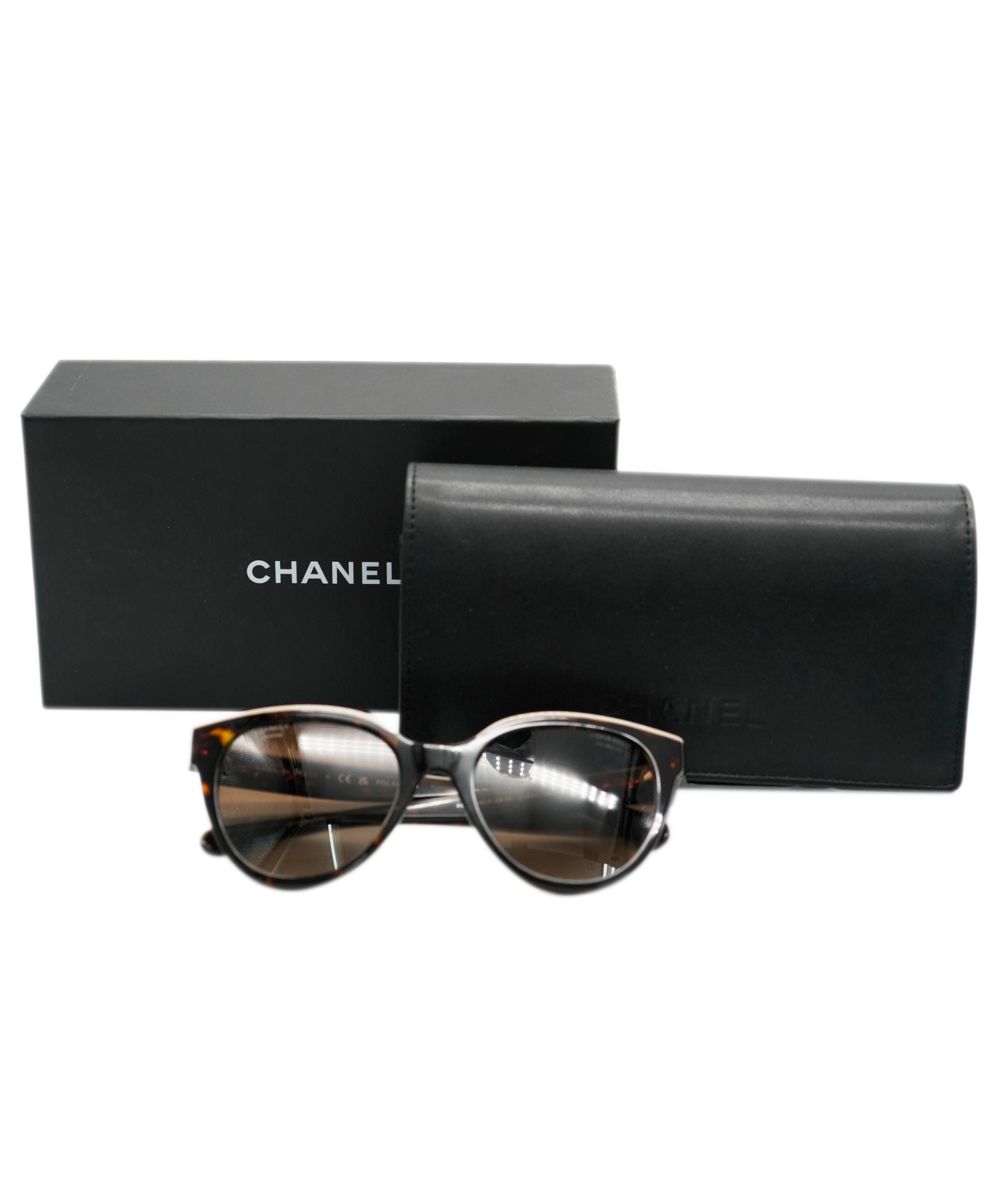 Chanel Chanel white rim sunglasses  ALC0854