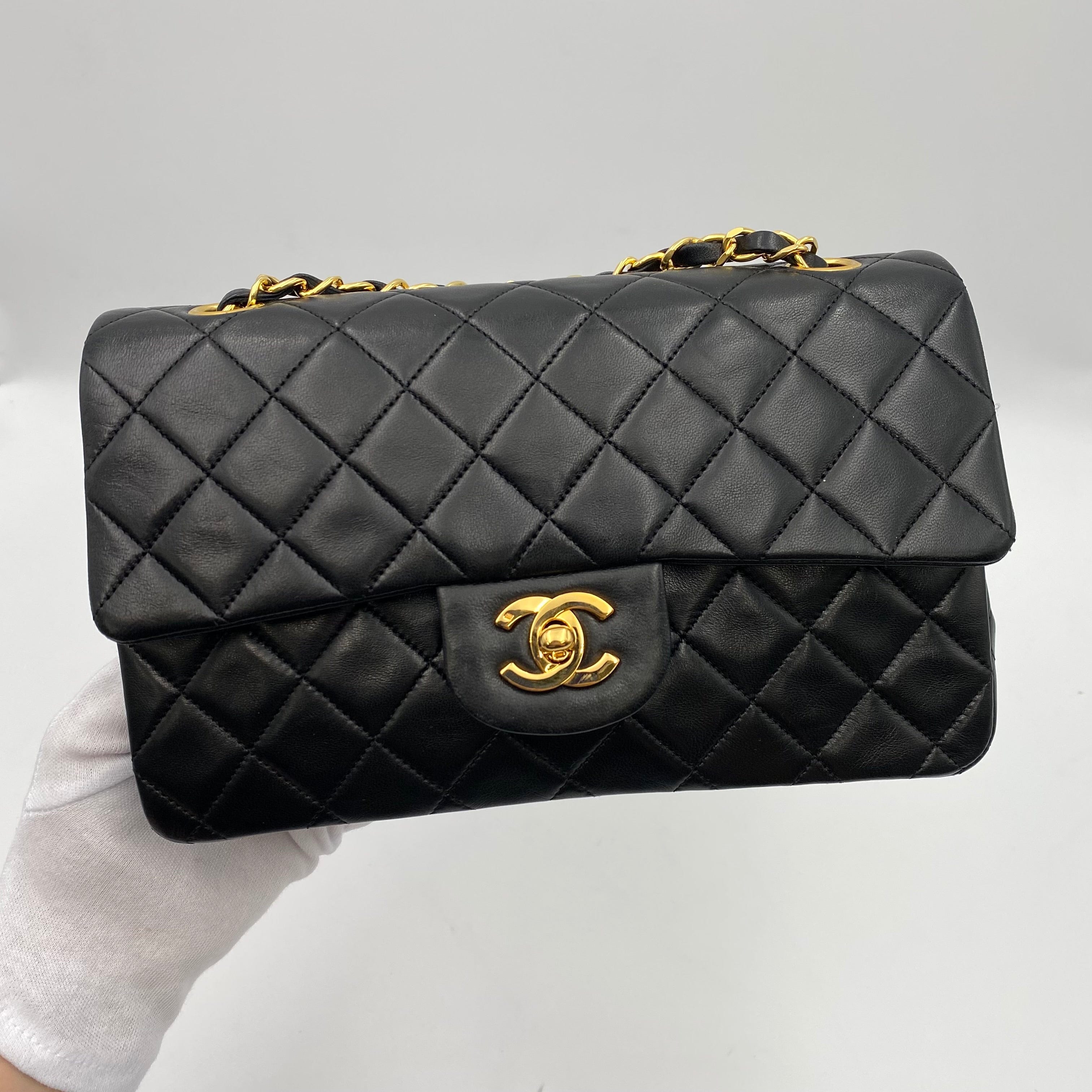 Chanel CHANEL VINTAGE CLASSIC FLAP SMALL BLACK LAMBSKIN GHW #1