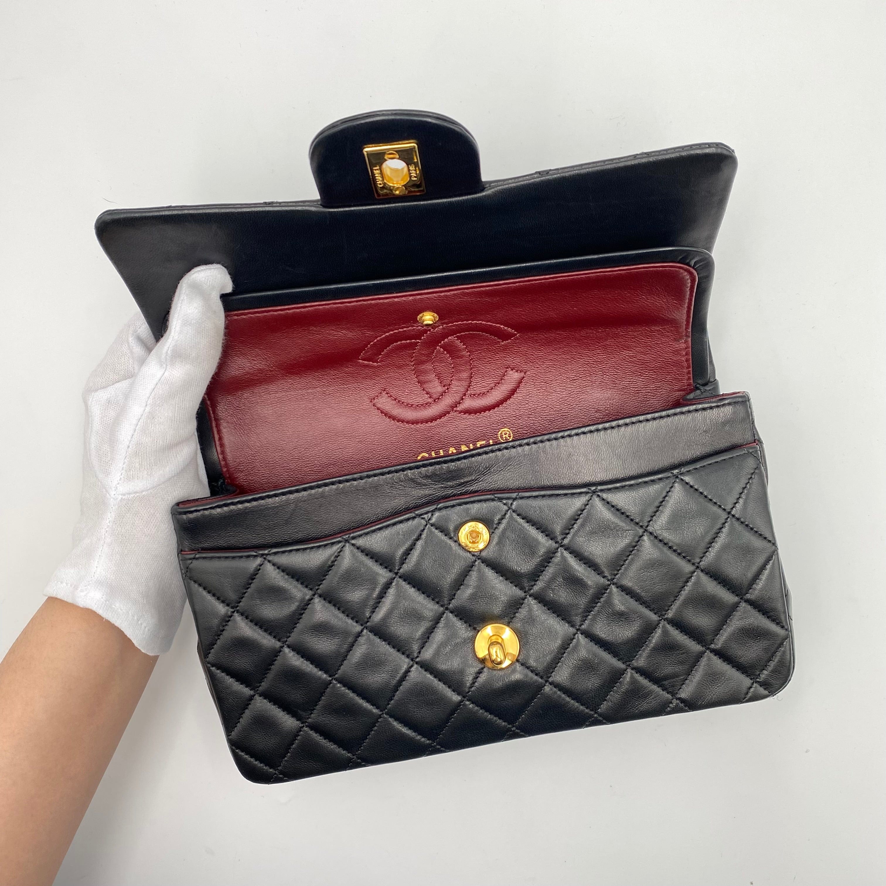 Chanel CHANEL VINTAGE CLASSIC FLAP SMALL BLACK LAMBSKIN GHW #1