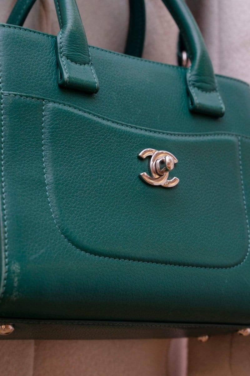 27. Lp x christos Chanel Teal small tote Silver hardware - ADL1735