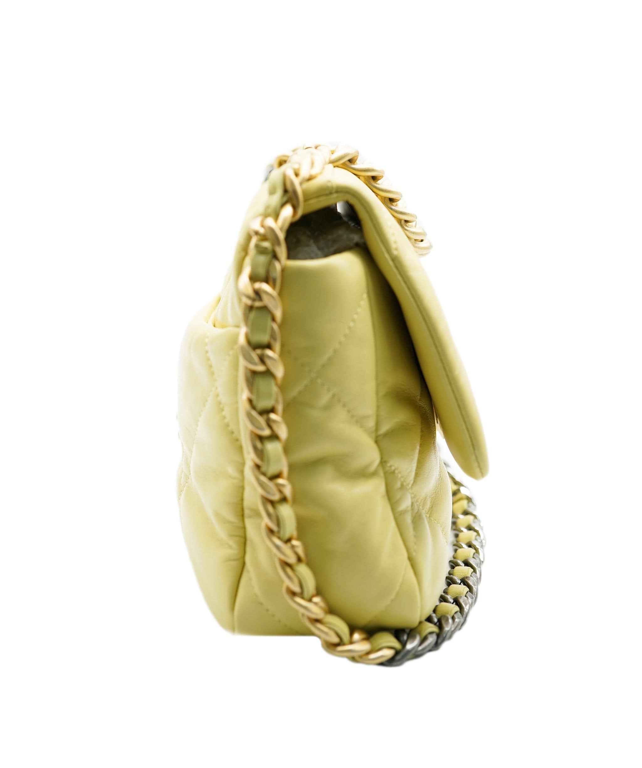 Chanel Chanel 19 bag yellow with GHW AJC0271