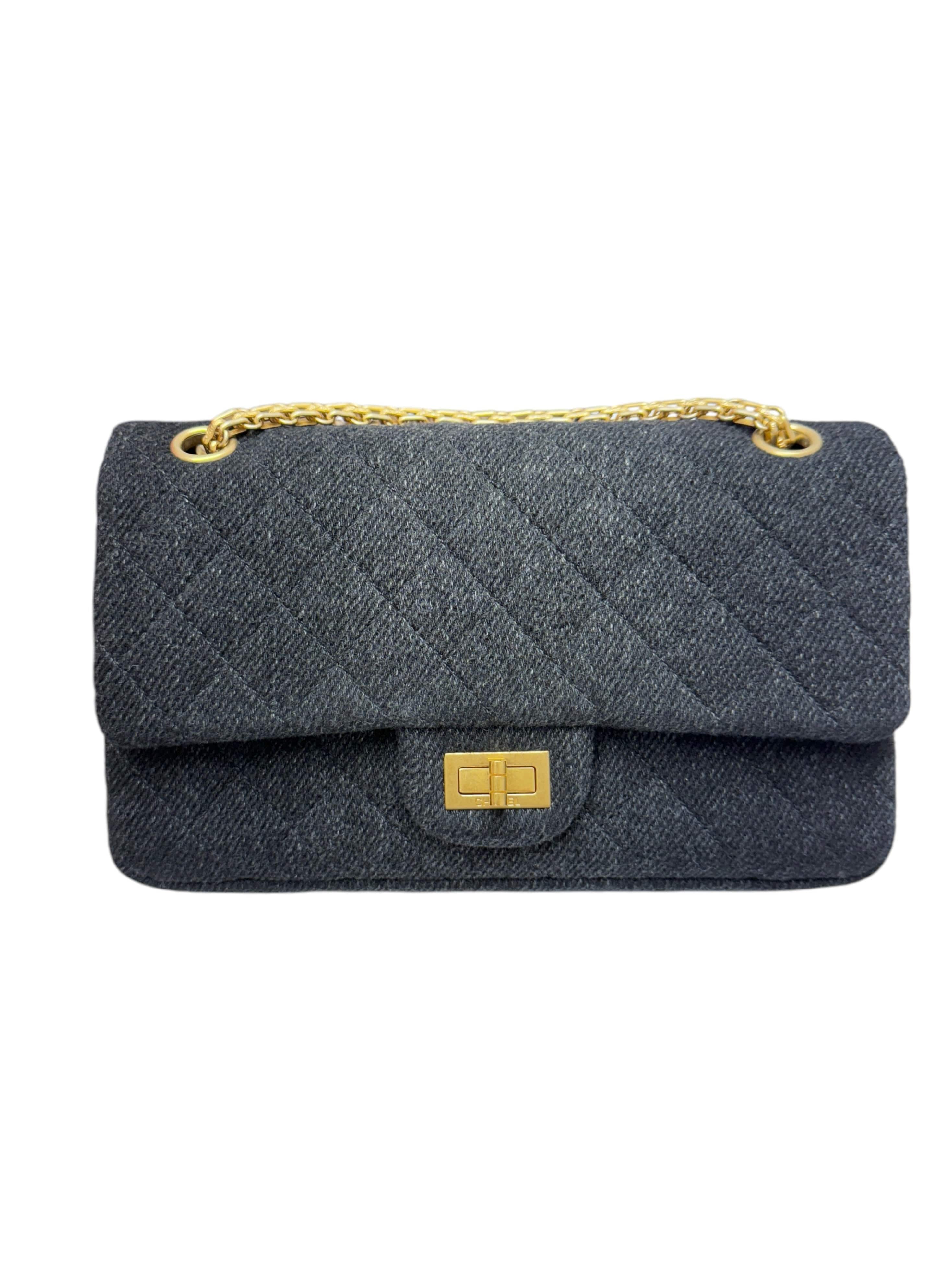 Chanel CHANEL 2.55 Matelasse 25 Grey Wool B1113W9GCQ