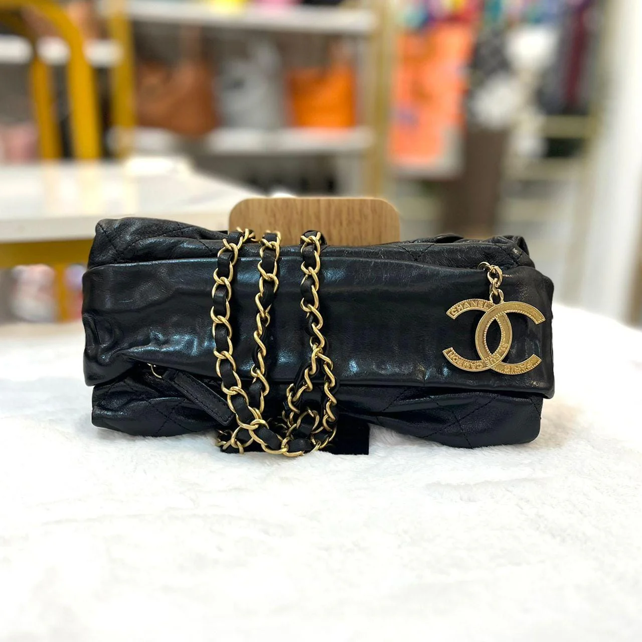 CHANEL CHANEL BLACK CALFSKIN LEATHER PARIS BOMBAY MIDNIGHT SWIM BALUCHON BAG IN GHW SYCHB1423