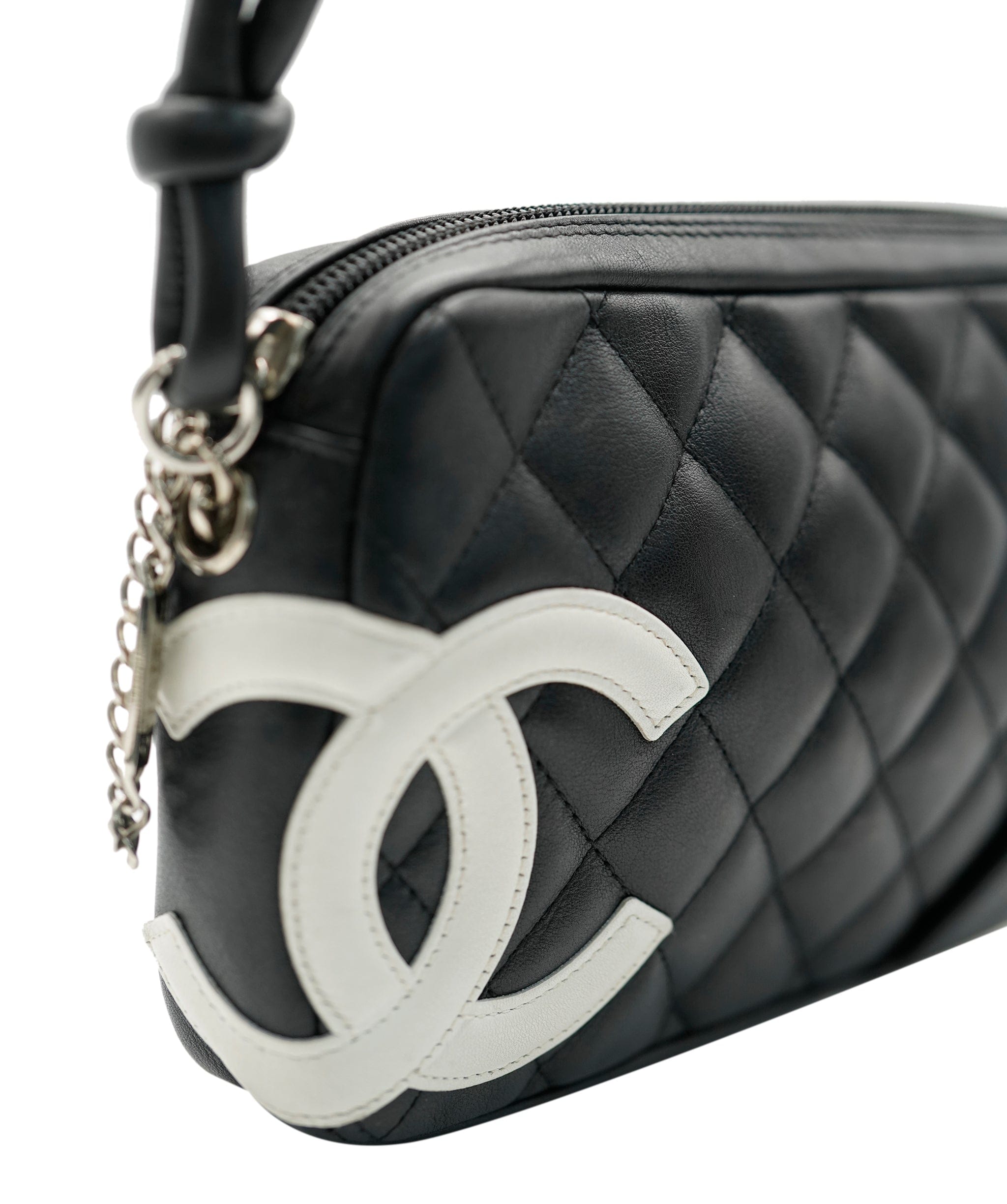 Chanel Chanel Black Lambskin Cambon Reporter Pochette ASC2074