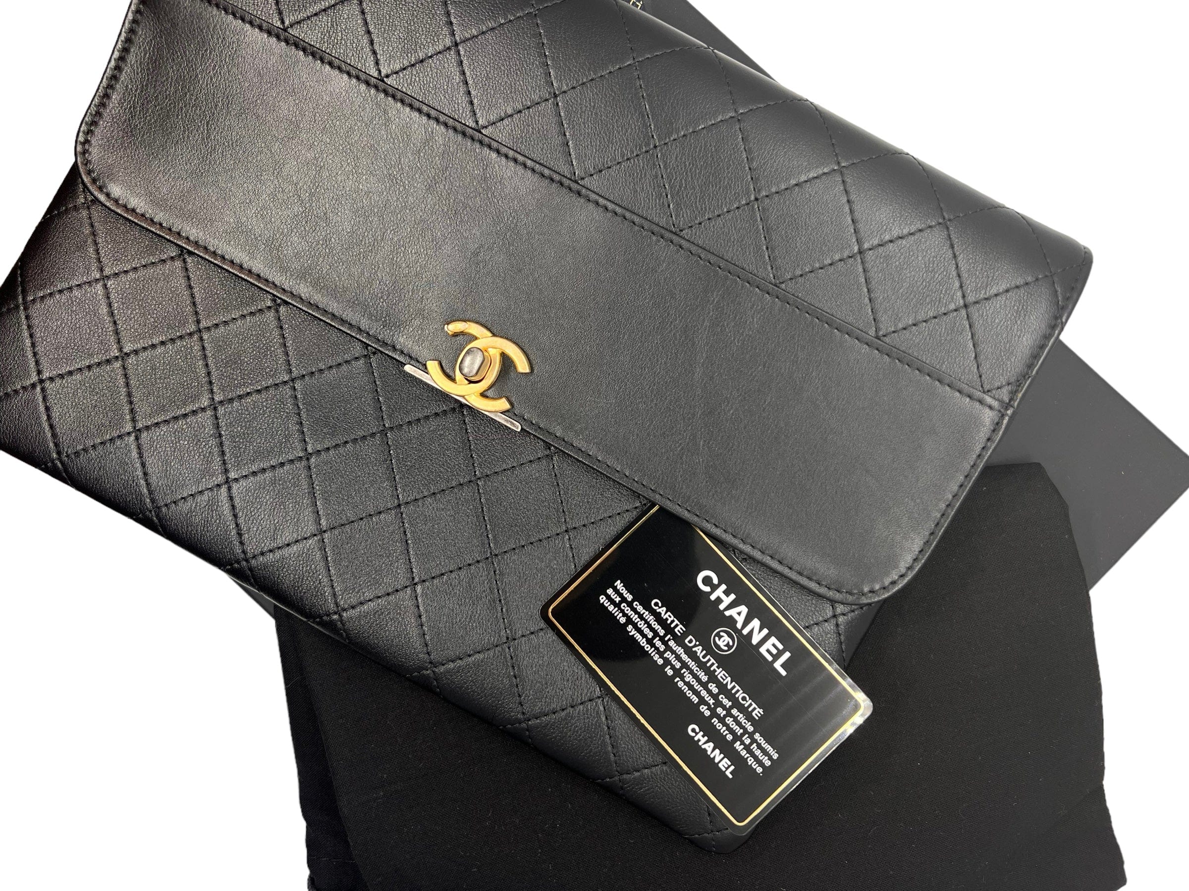 Chanel Chanel Black Mixed hardwear quilted Clutch full set UKL1445