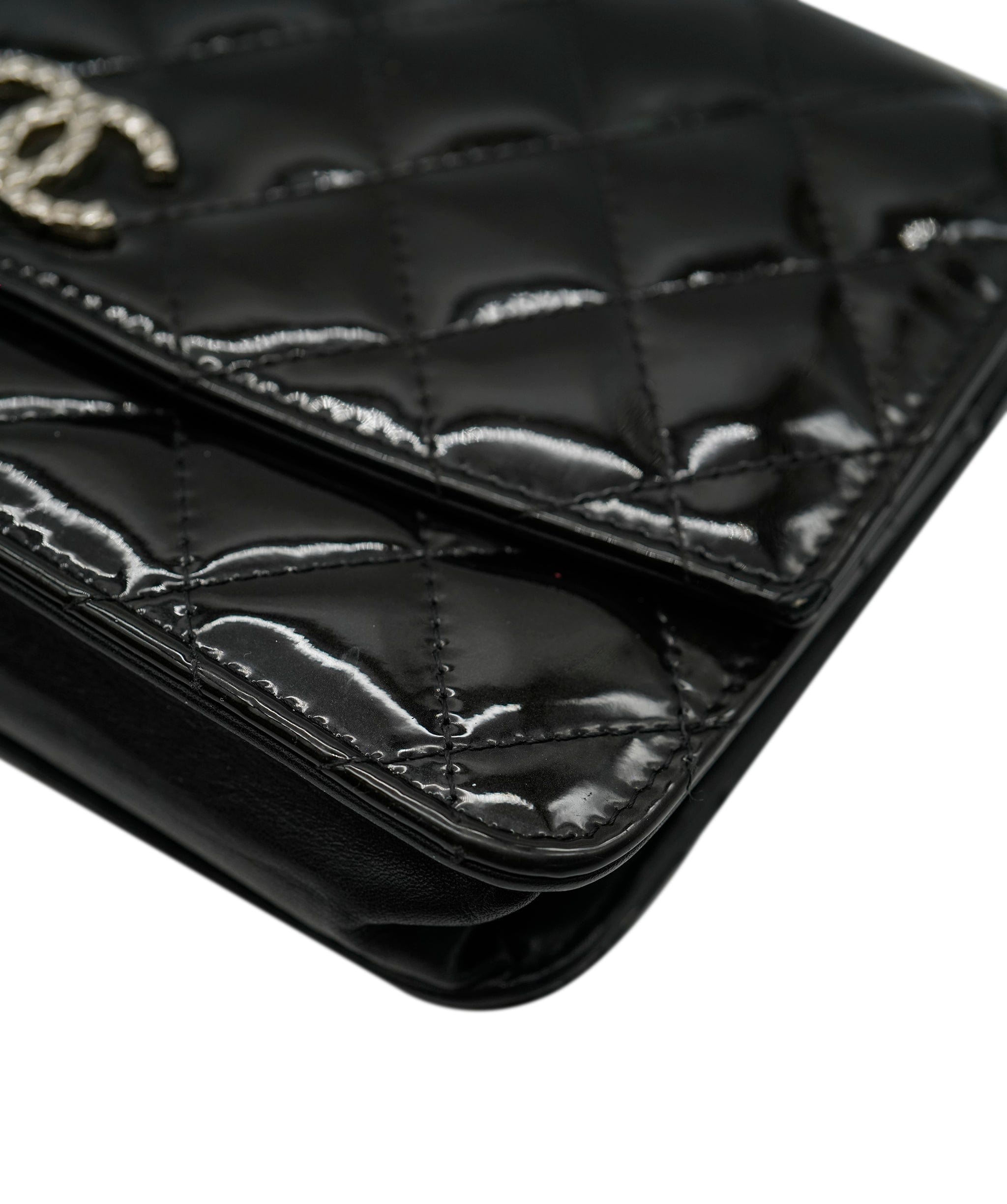 Chanel Chanel Black Patent Leather Brilliant Wallet on Chain ASC2106