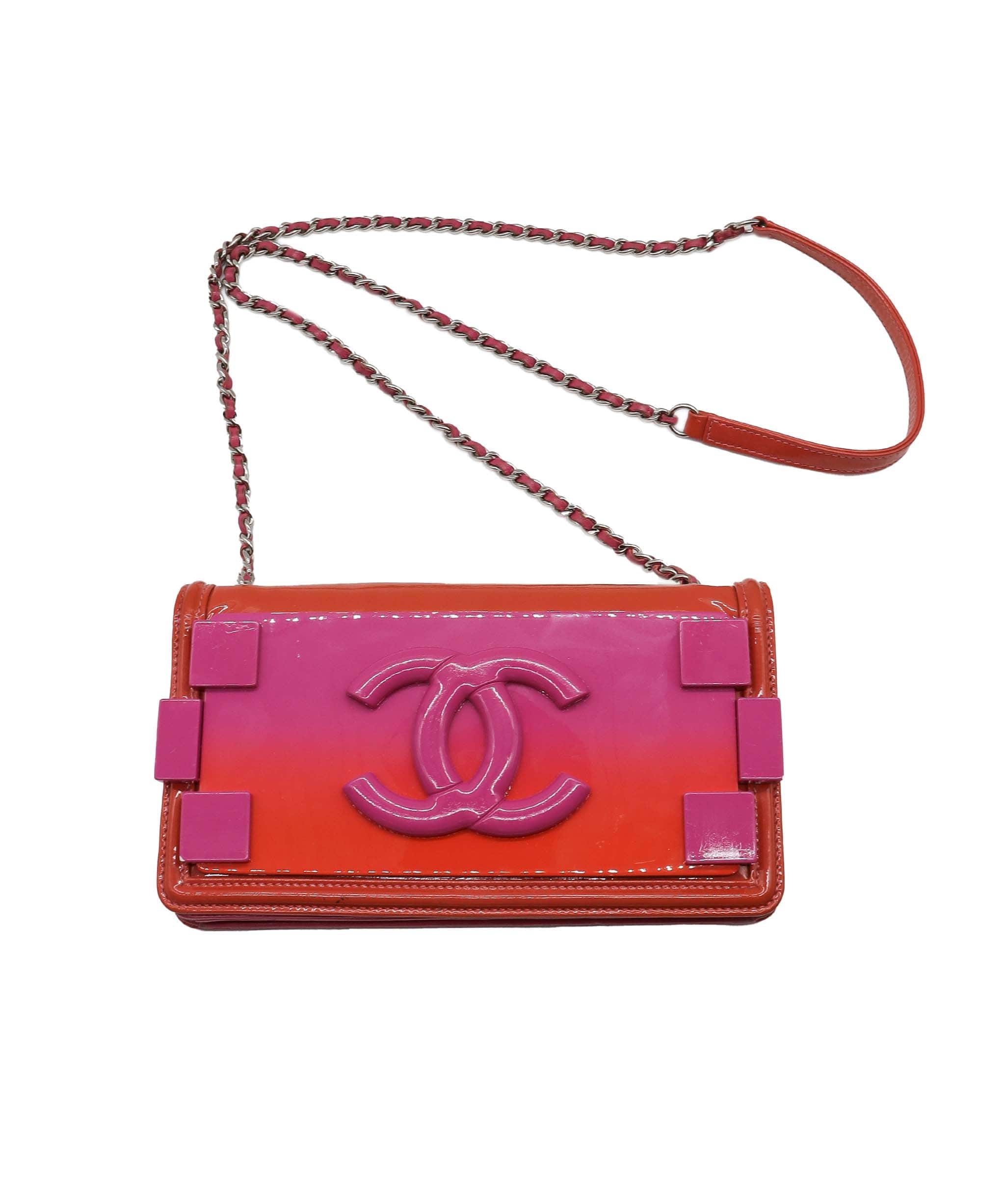 Chanel Chanel boy brick pink / orange clutch on chain  DXBS0895