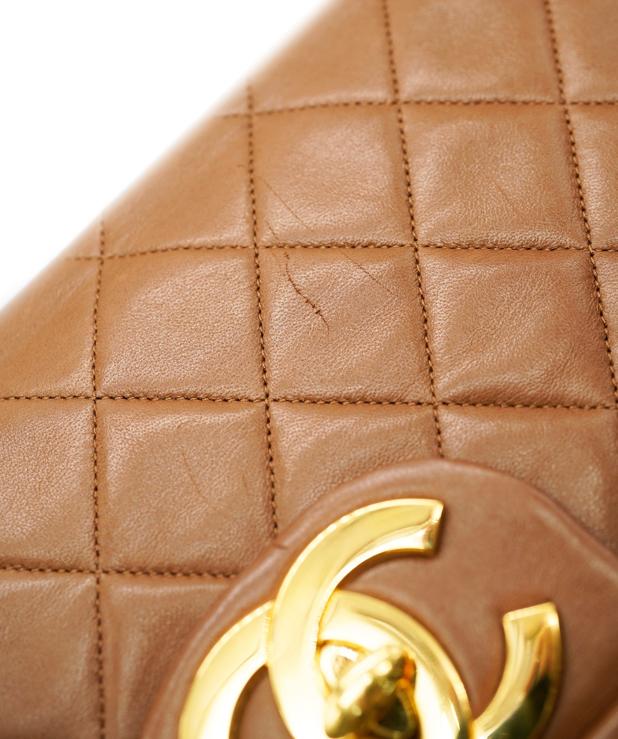 Chanel Chanel caramel jumbo flap bag AHC1923