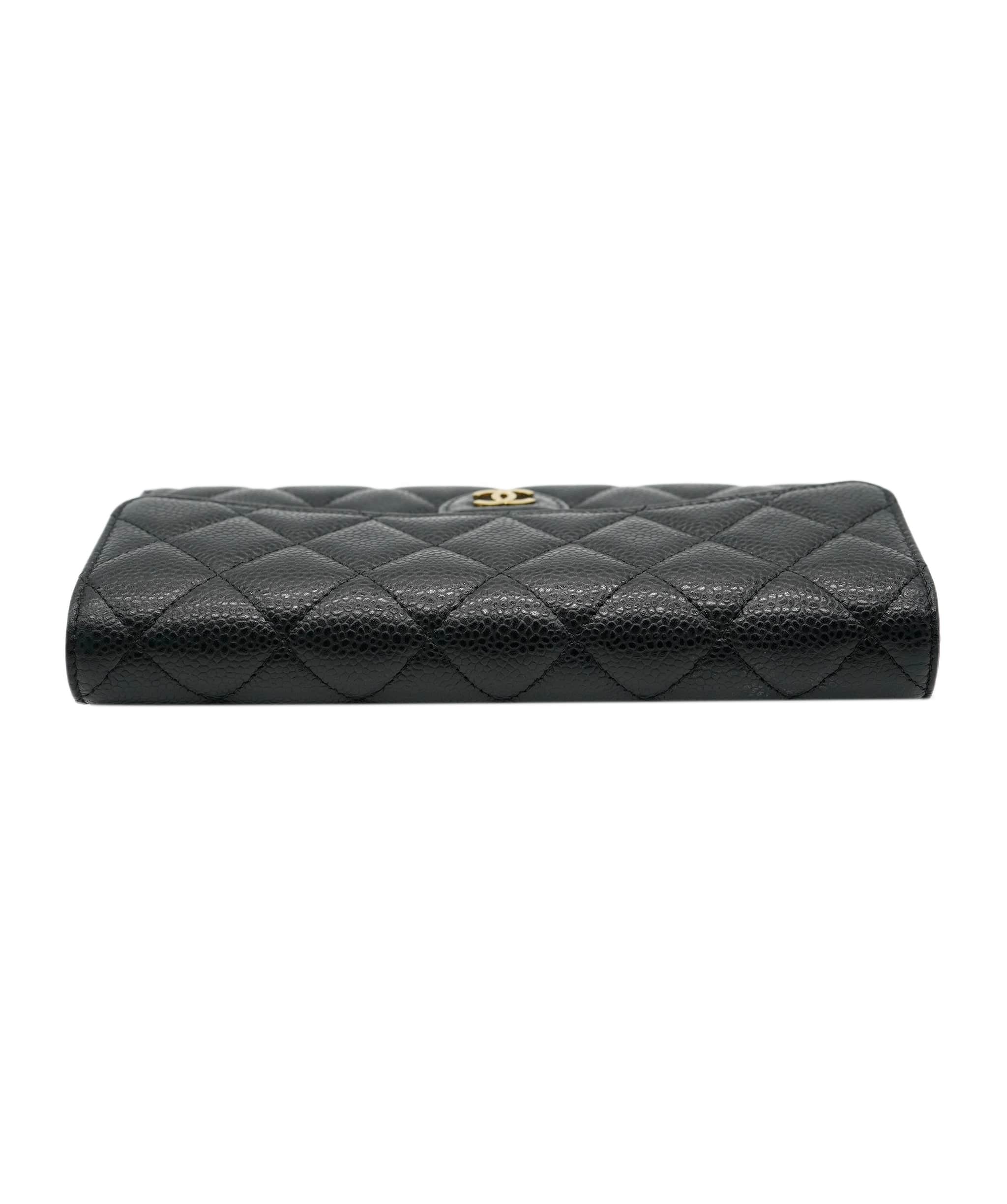 Chanel Chanel Caviar Long Wallet GHW  ALC0822