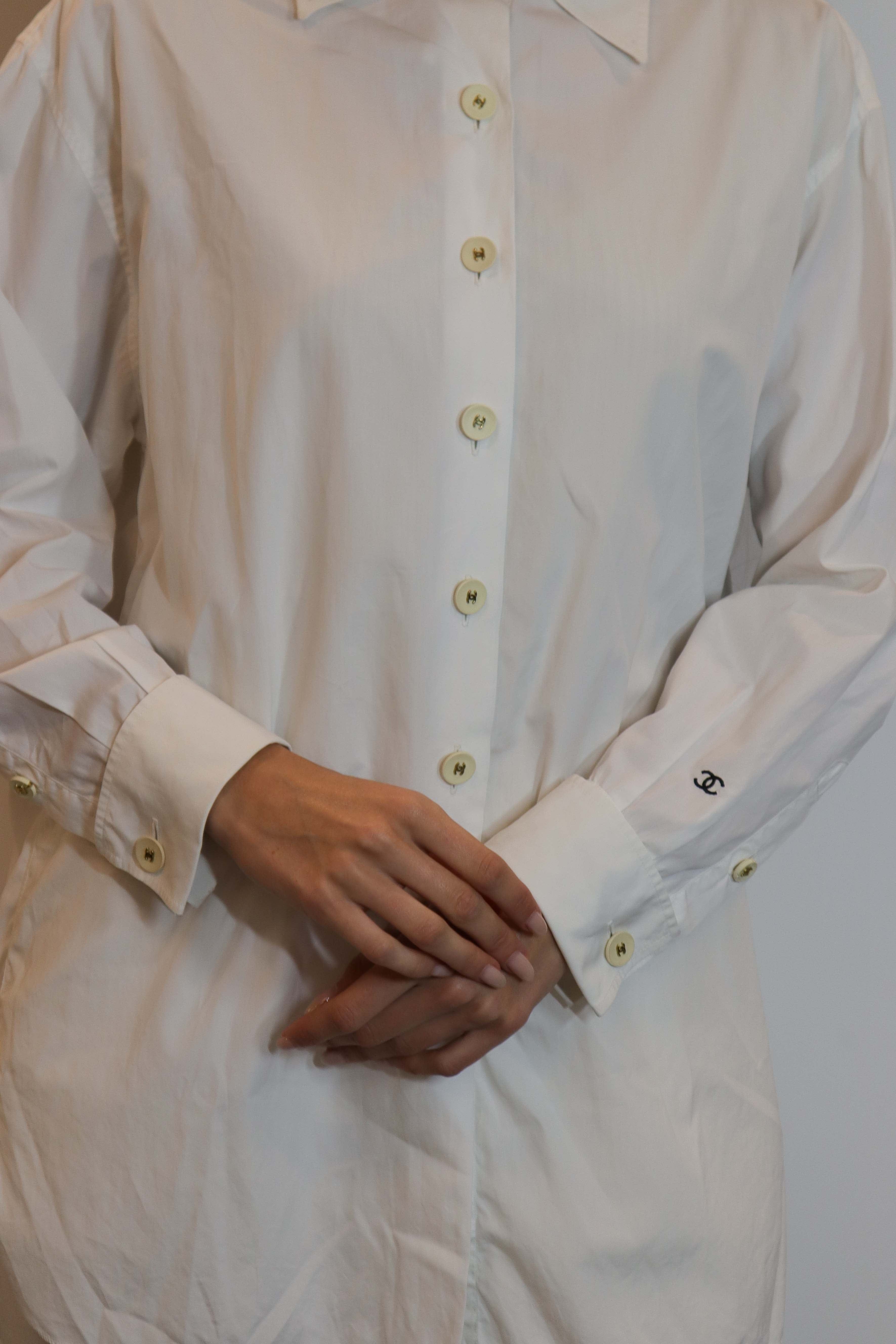 Chanel Chanel CC Buttons Shirt White Cotton  DXBS1270