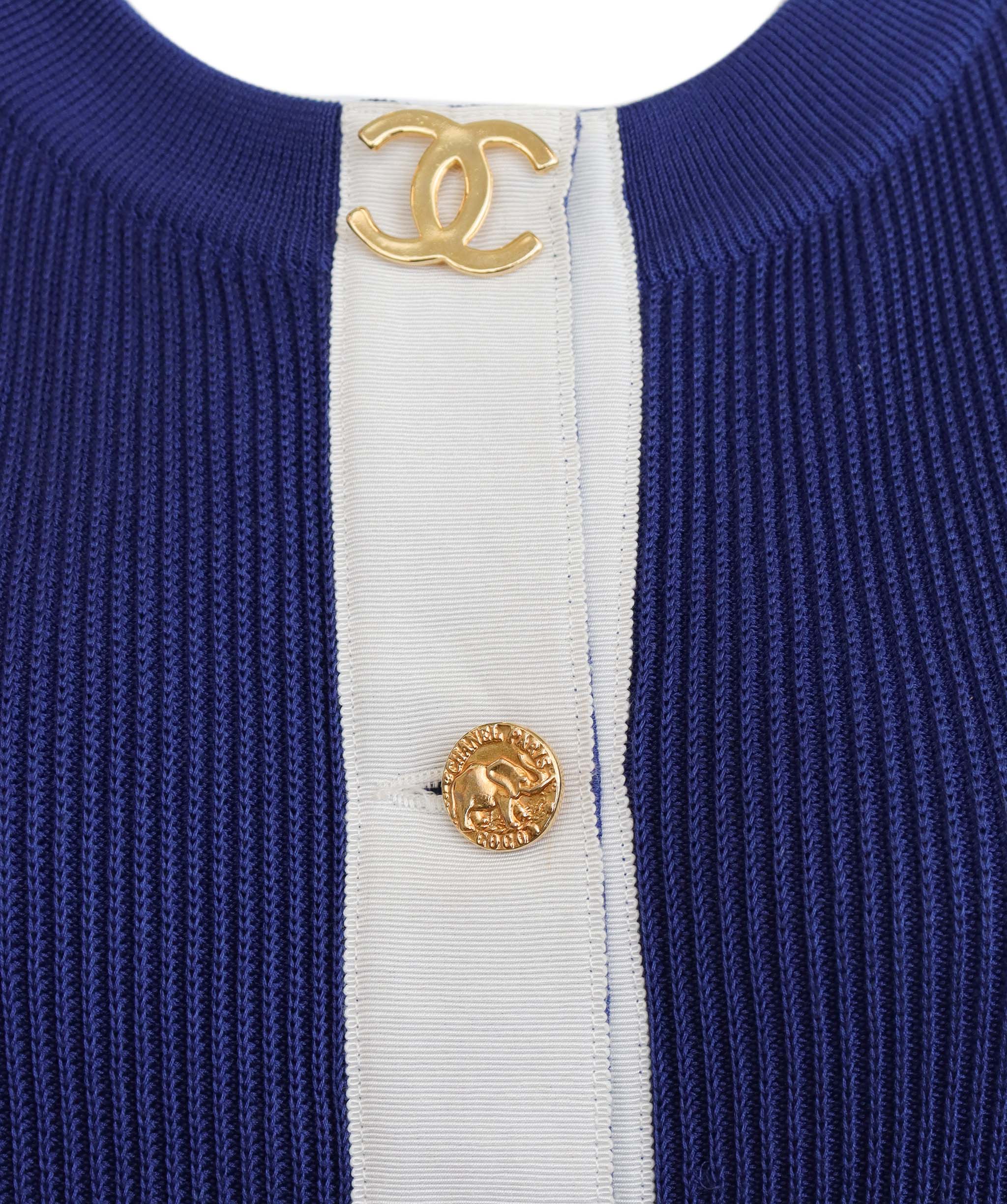 Chanel Chanel CC Pink Ribbed Top Blue  DXBS1269