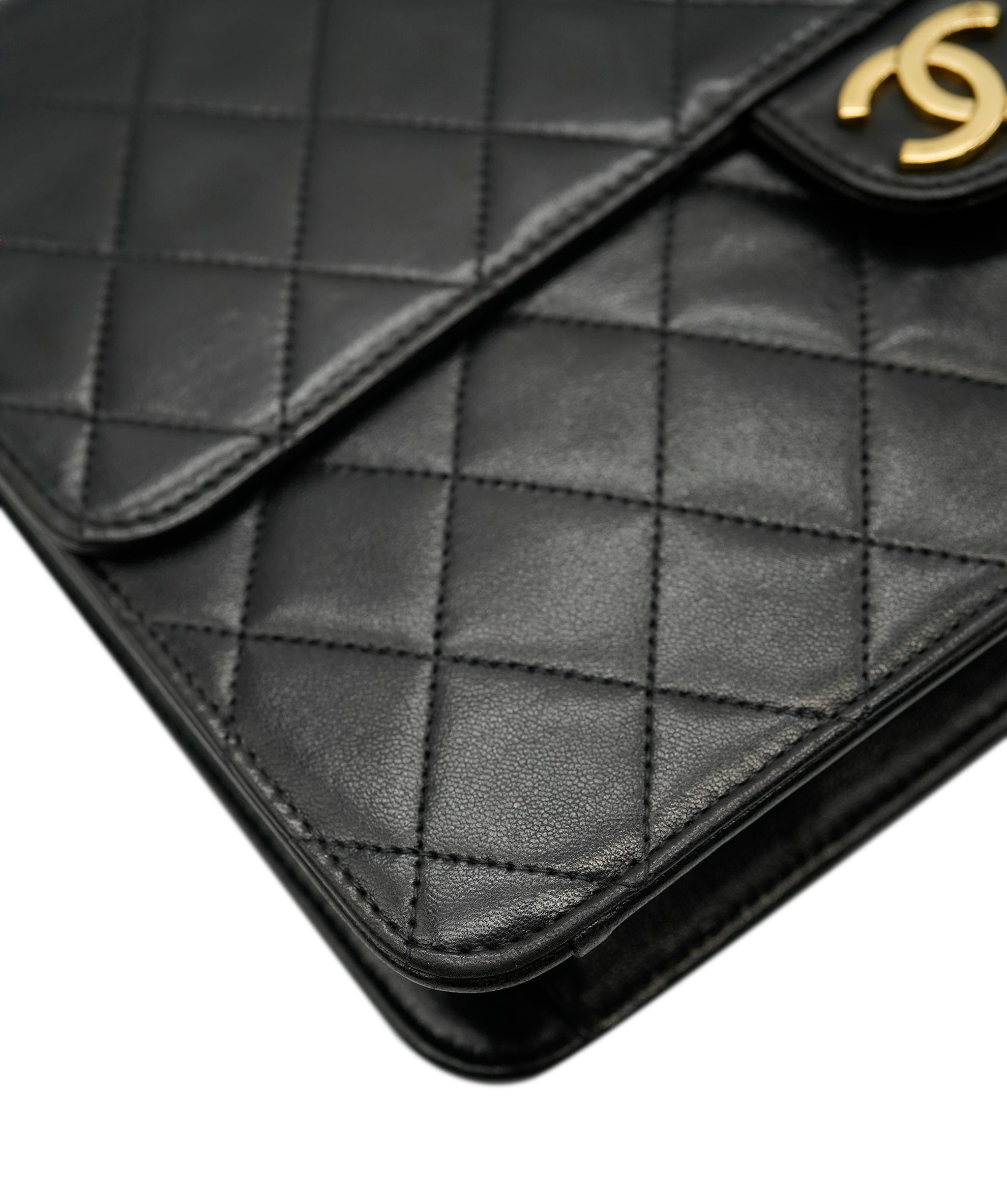 Chanel Chanel CC Push Lock Straight Single Flap - AJC0172