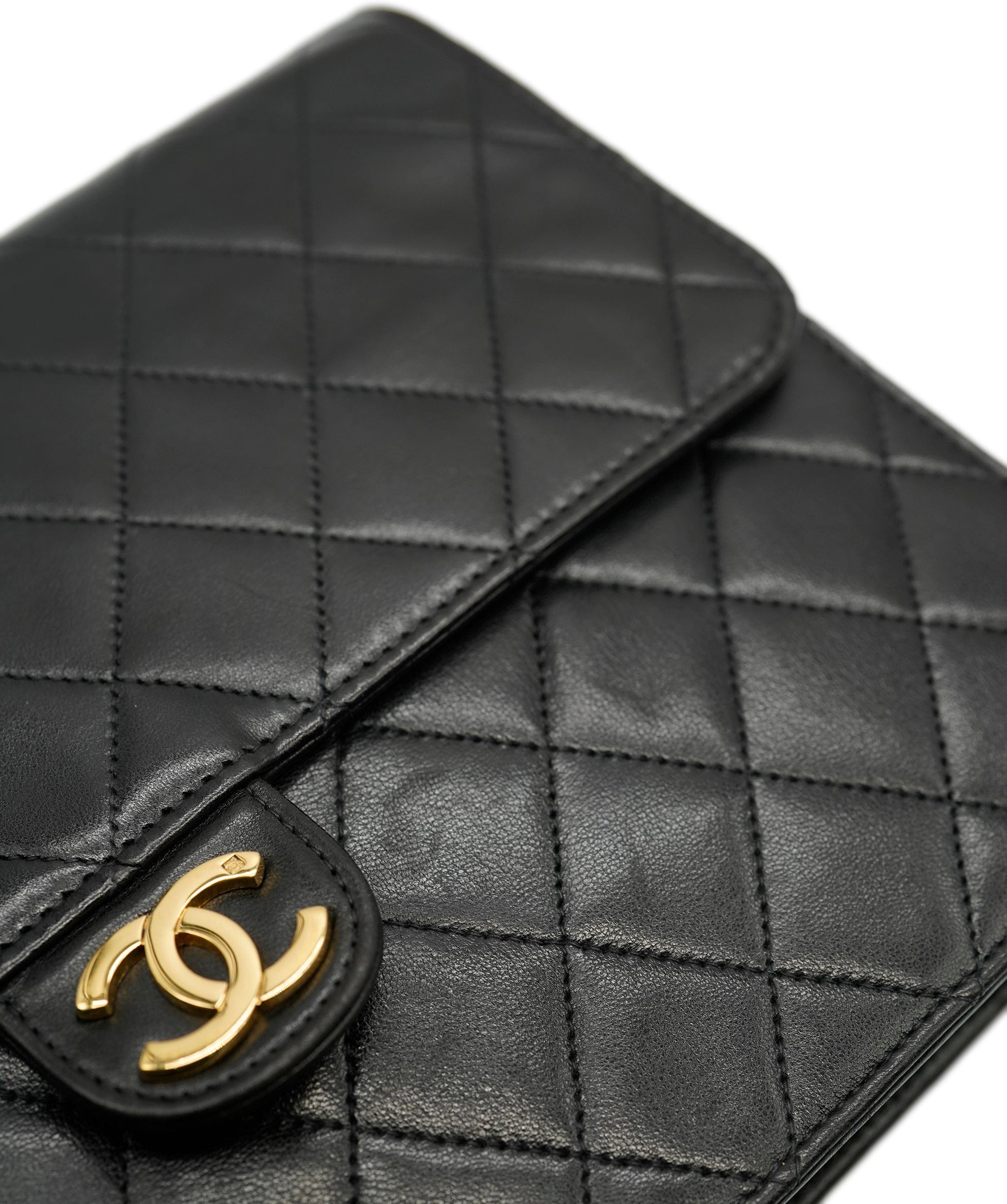 Chanel Chanel CC Push Lock Straight Single Flap - AJC0172