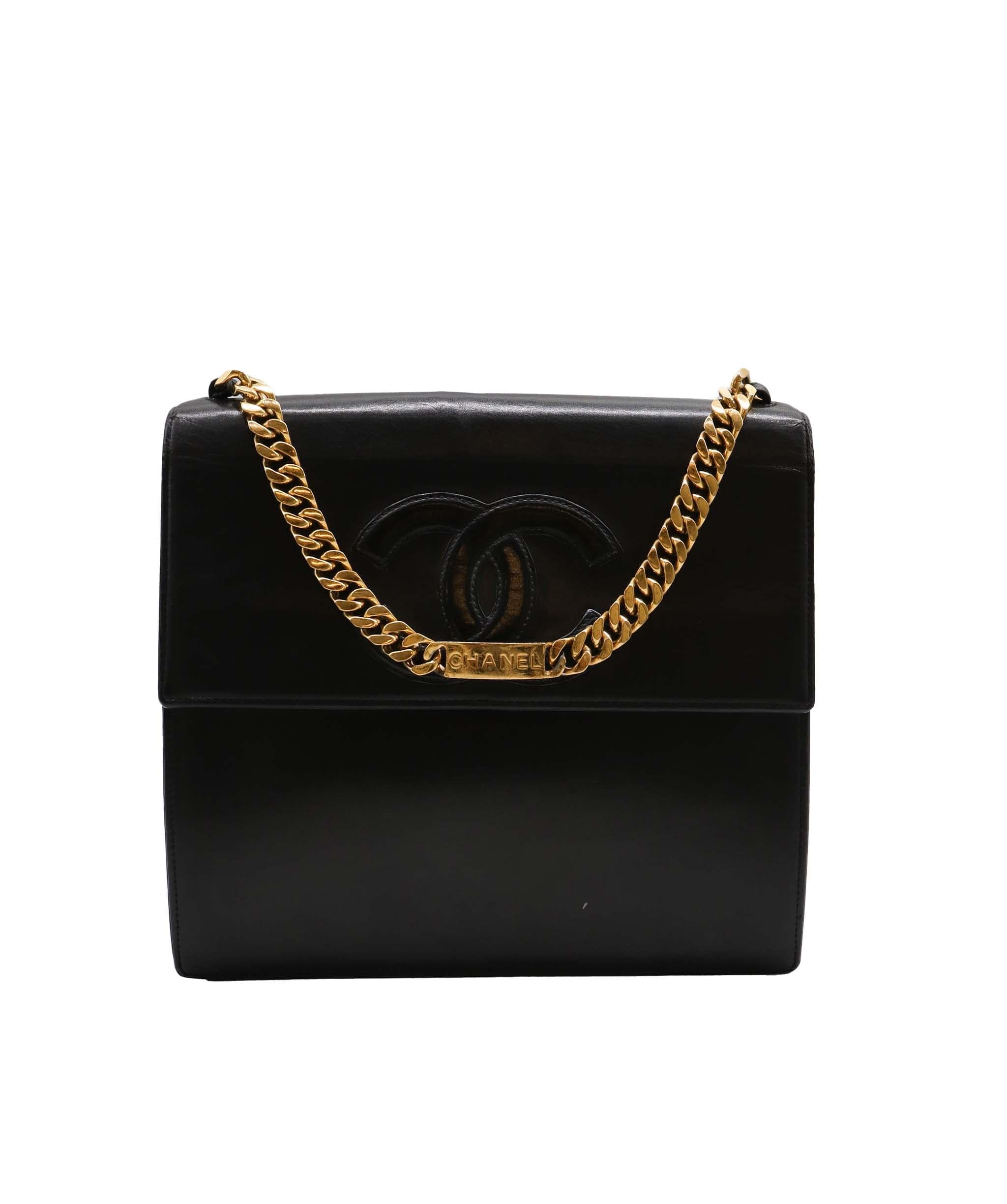 Chanel CHANEL CHAIN BAG LEATHER BLACK 90252572 DXBS1364