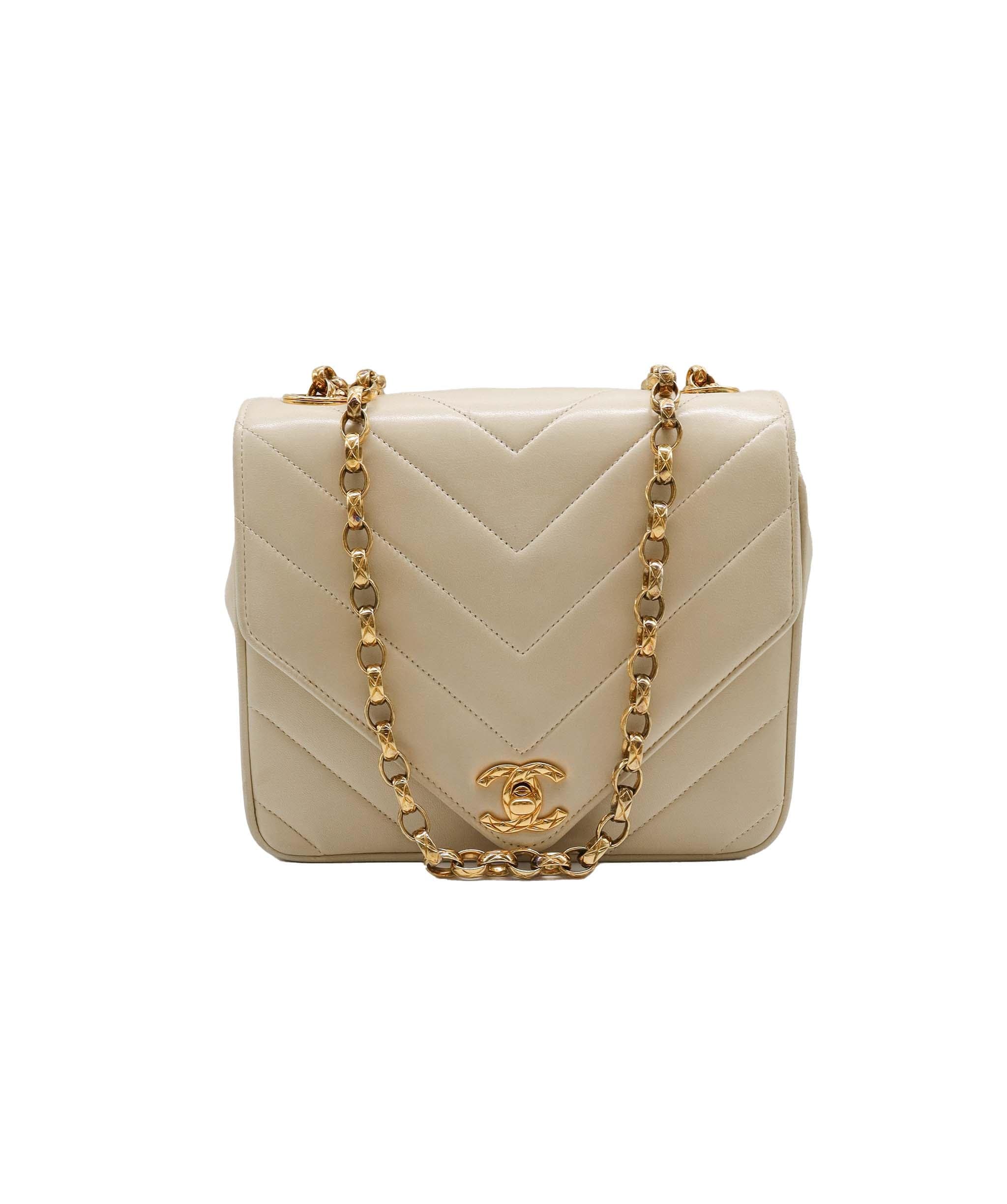 Chanel CHANEL chevron V stitch bijou chain shoulder bag leather beige gold 90249889 DXBS1410