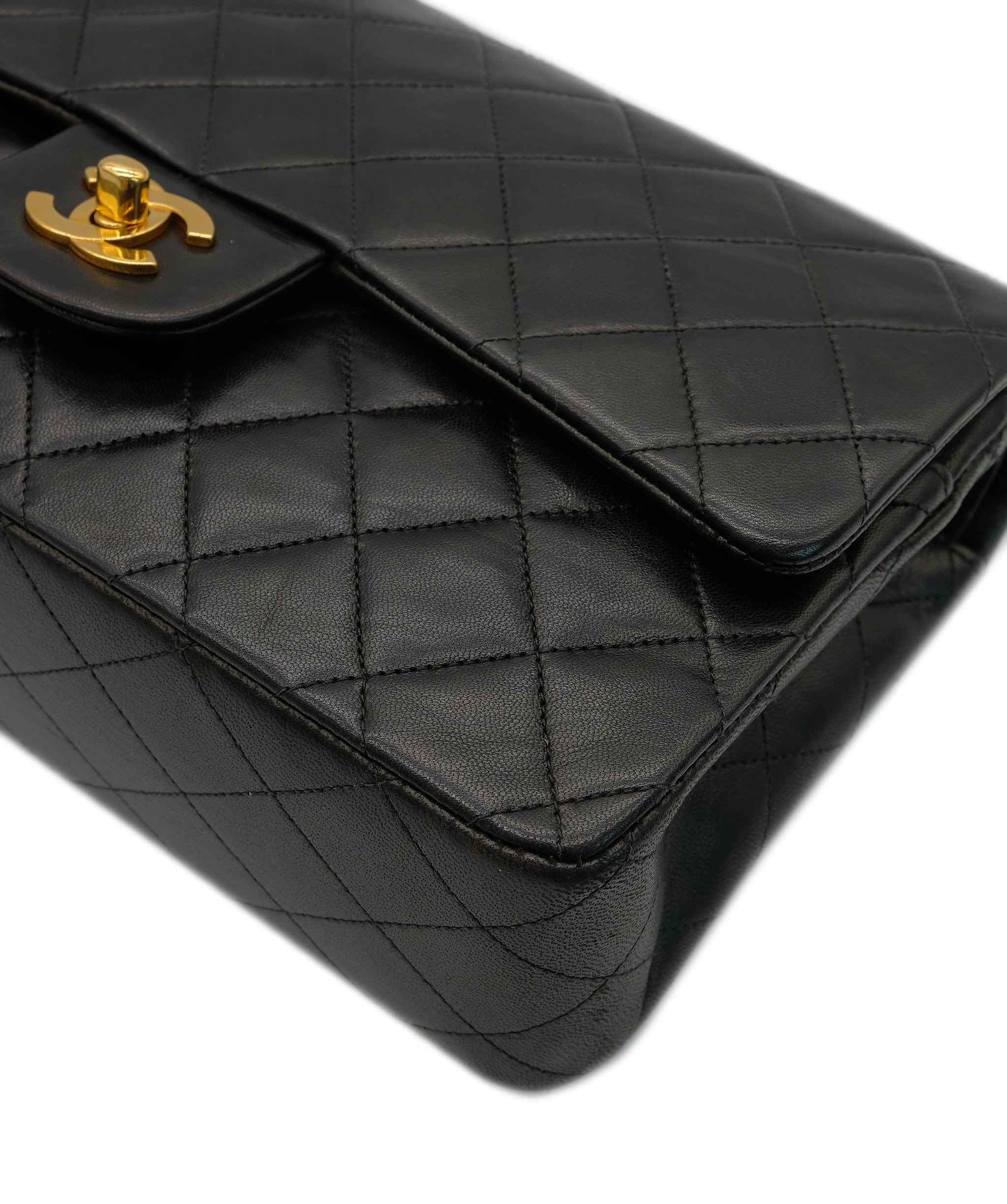 Chanel Chanel Classic Double Flap Black GHW ASL8459