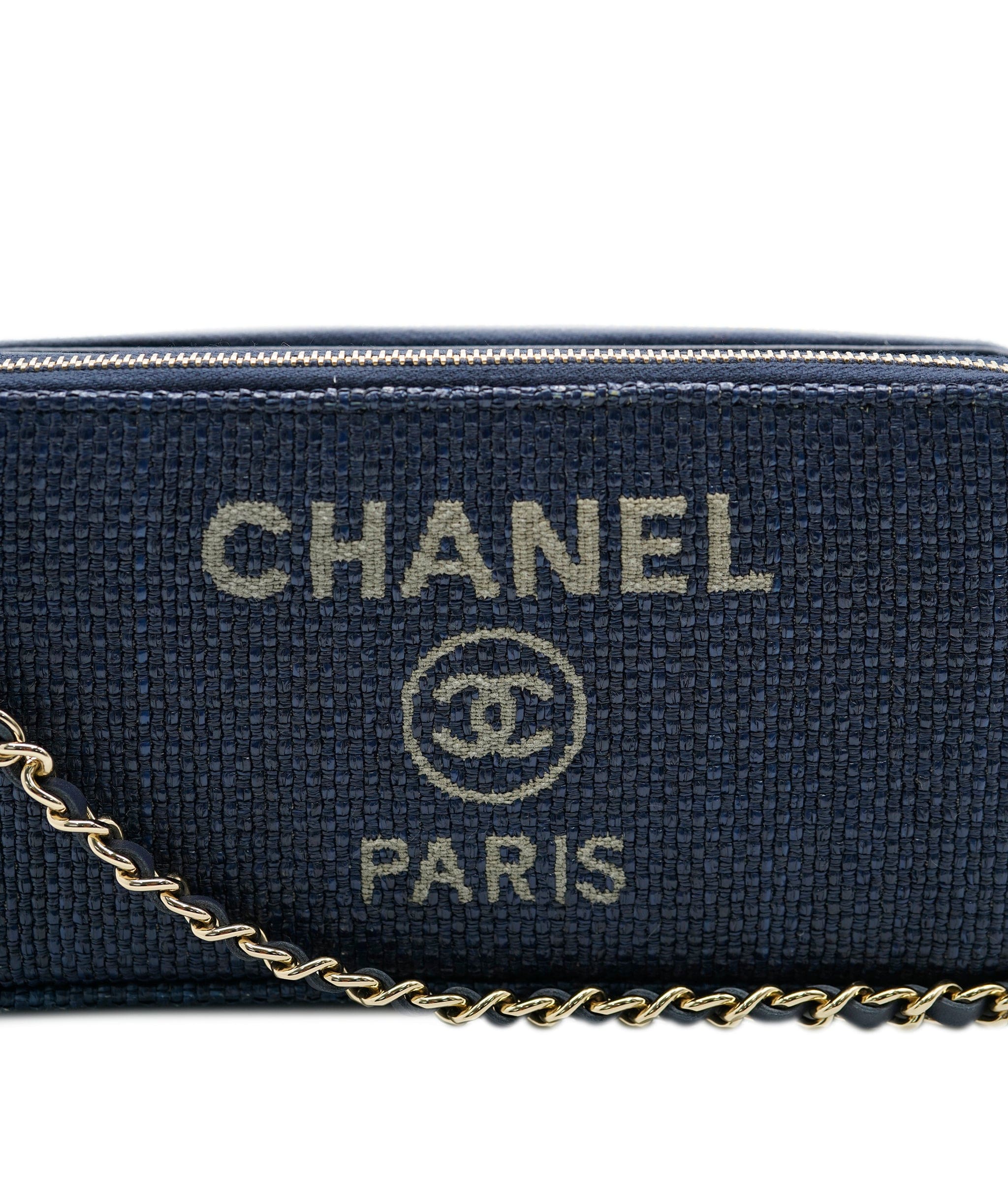 Chanel Chanel Deauville Double Zip Clutch - AJC0177